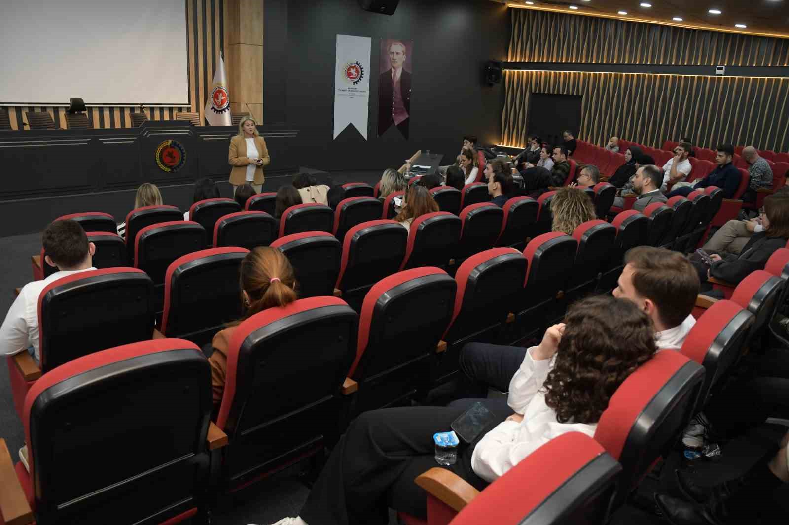 Samsun TSO’dan "Satış Teknikleri ve Müşteri İlişkileri Yönetimi" eğitimi