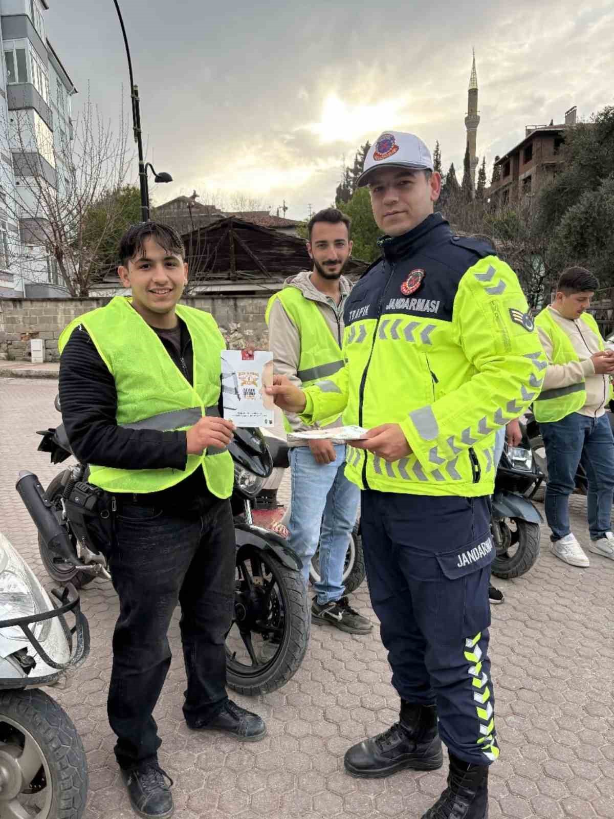 Sinop’ta motosiklet sürücülerine hayat kurtaran eğitim