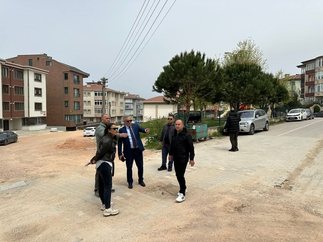 Bandırma Belediyesi’nden altyapı ve yol düzenlemeleri için saha çalışması