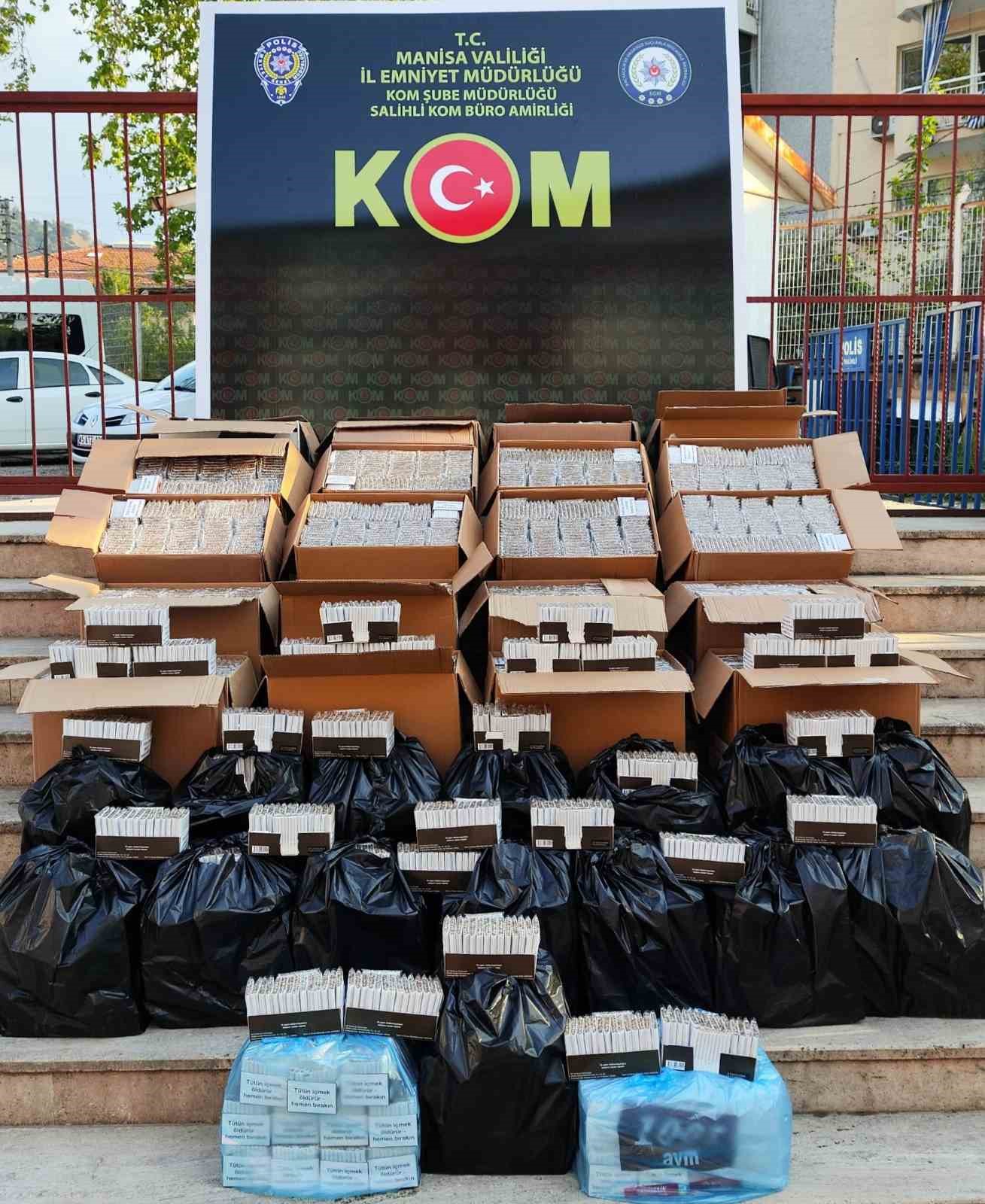 Şüphe üzerine durdurulan araçtan 229 bin makaron çıktı