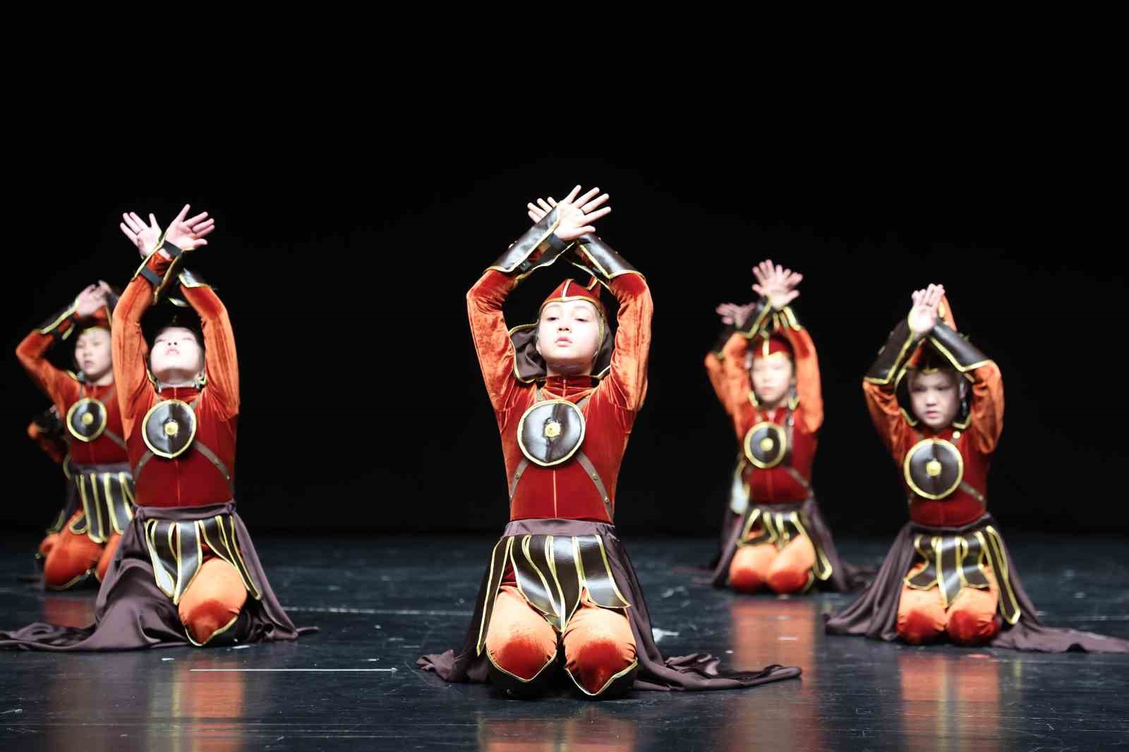 Merkezefendi Uluslararası Çocuk Tiyatroları Festivali dolu dolu geçiyor