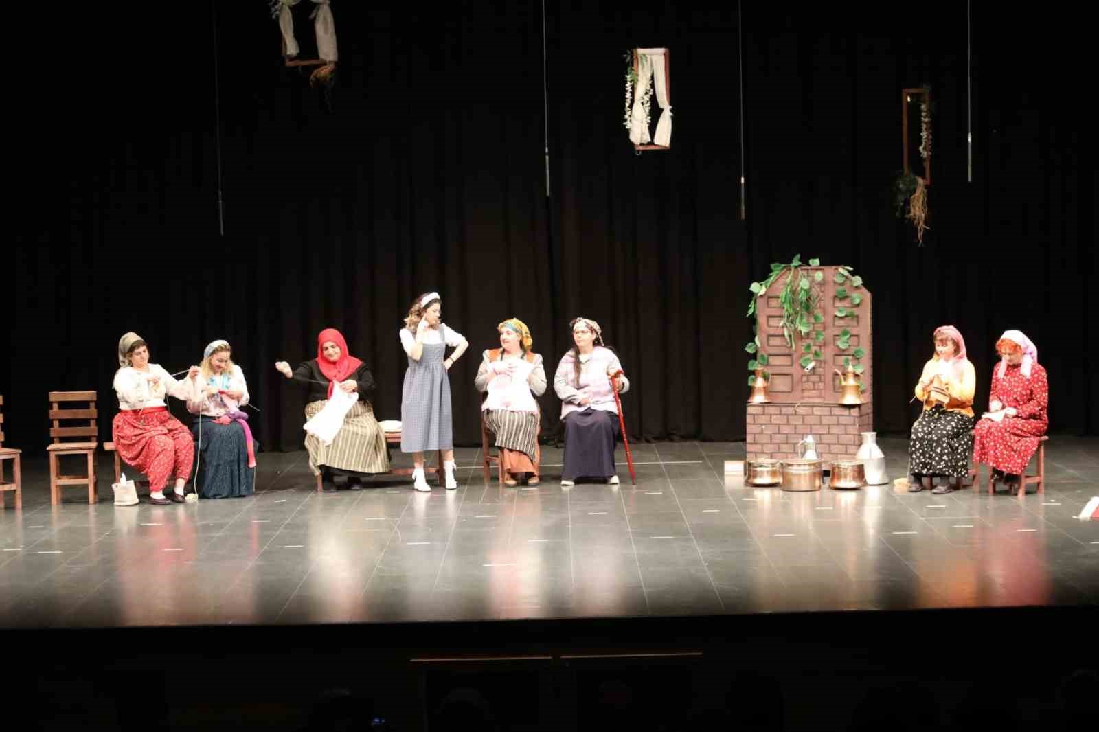 Küçük Köyün Büyük Kadınları’na alkış