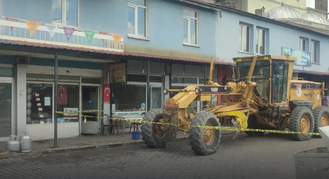 Kars’ta kurşun isabet eden özel idare çalışanı ağır yaralandı