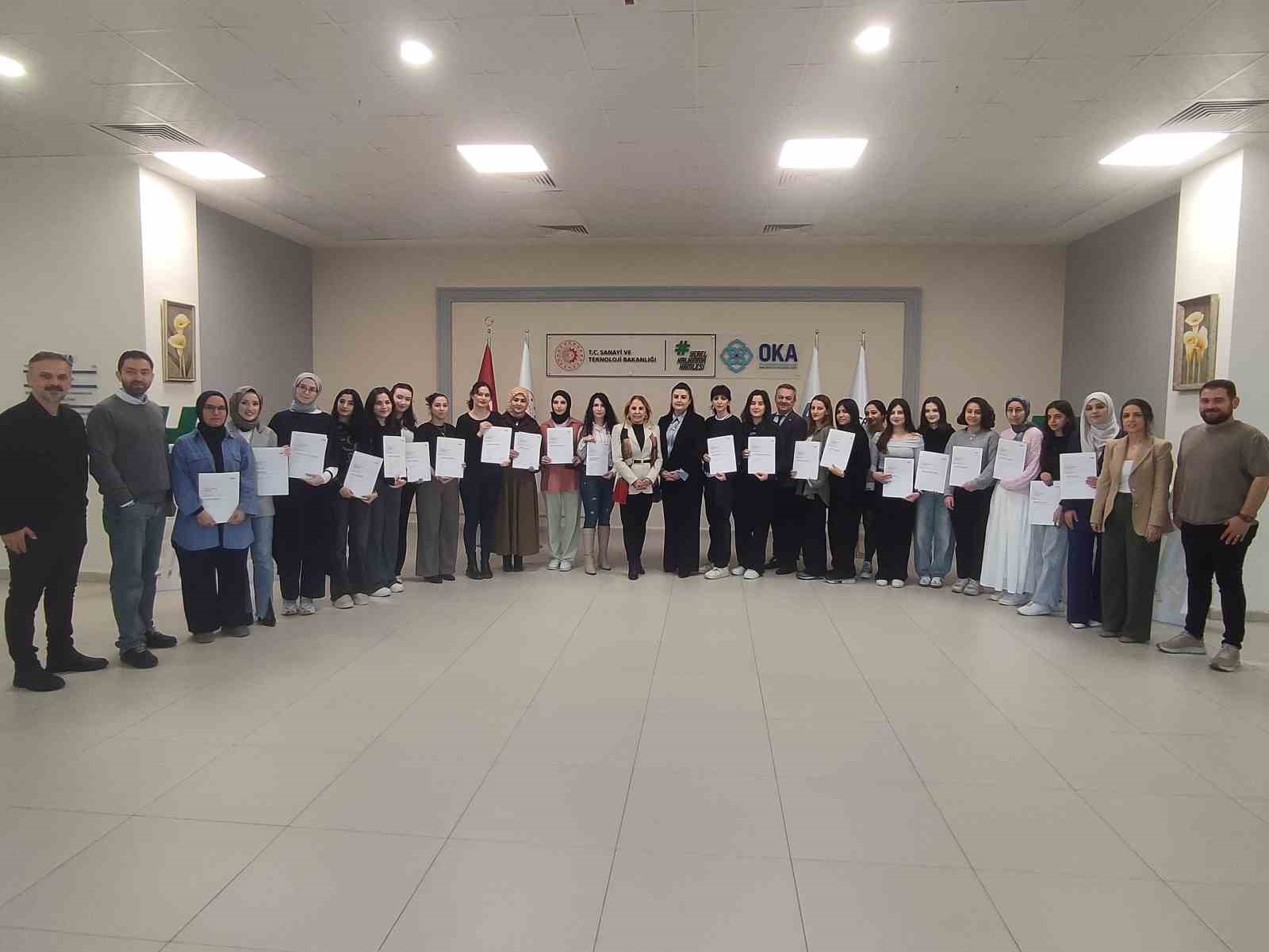 Kadınlara yönelik Endüstriyel Robot Operatörlüğü Eğitimleri tamamlandı