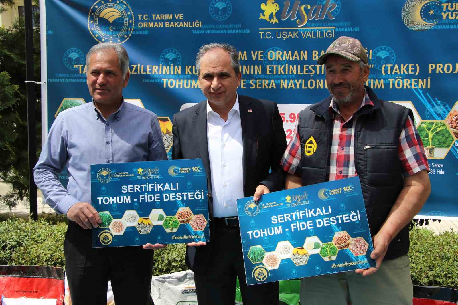 Uşak’ta çiftçilere destek