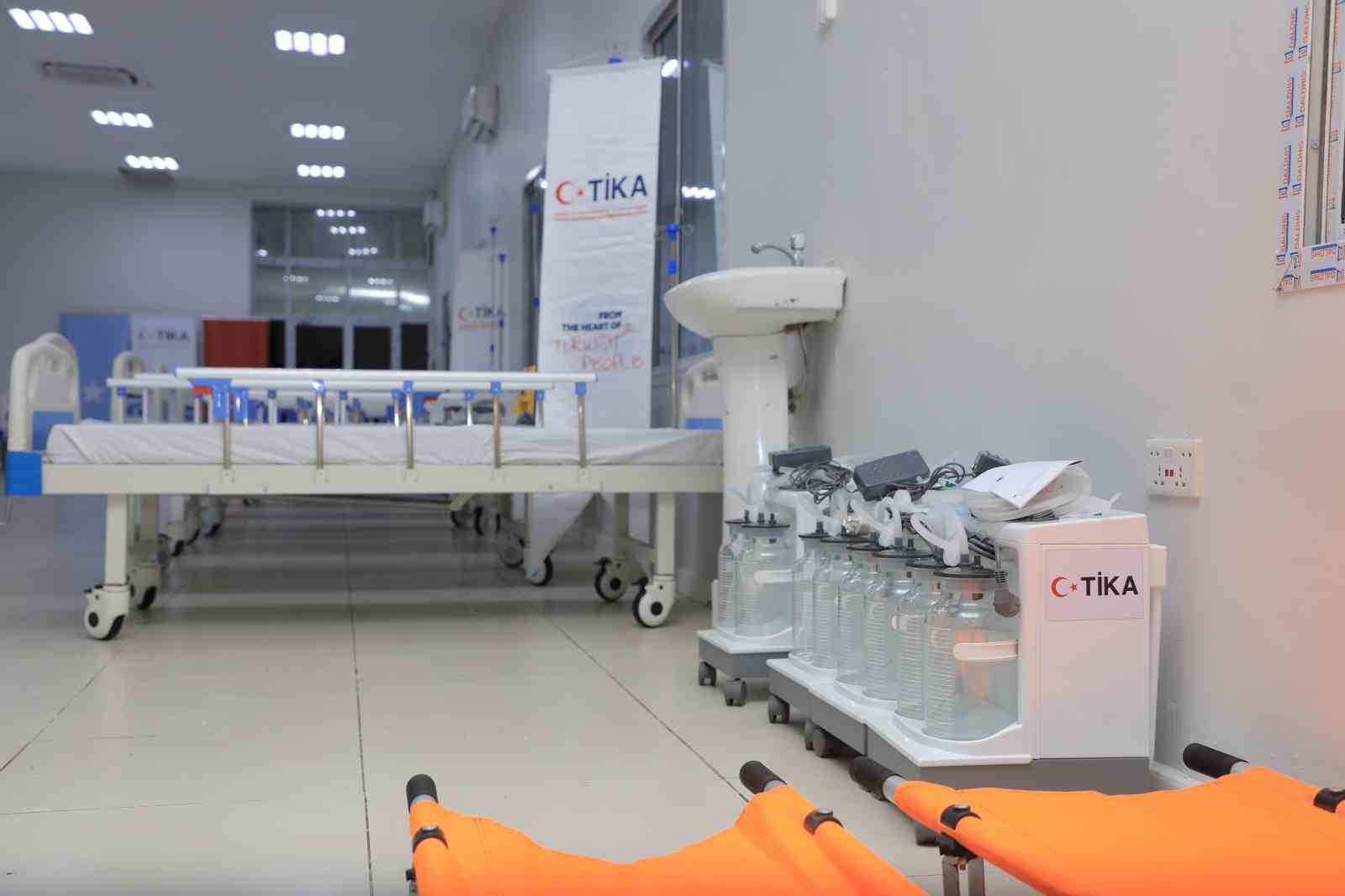 TİKA’dan Somali’deki De Martino Hastanesi’ne tıbbi ekipman desteği