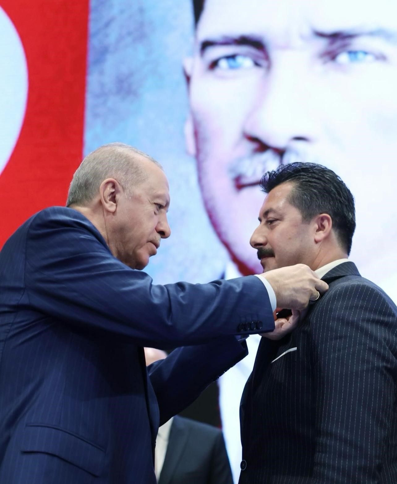 Başkan Gürkan: "AK Parti ailesine hoş geldiniz"