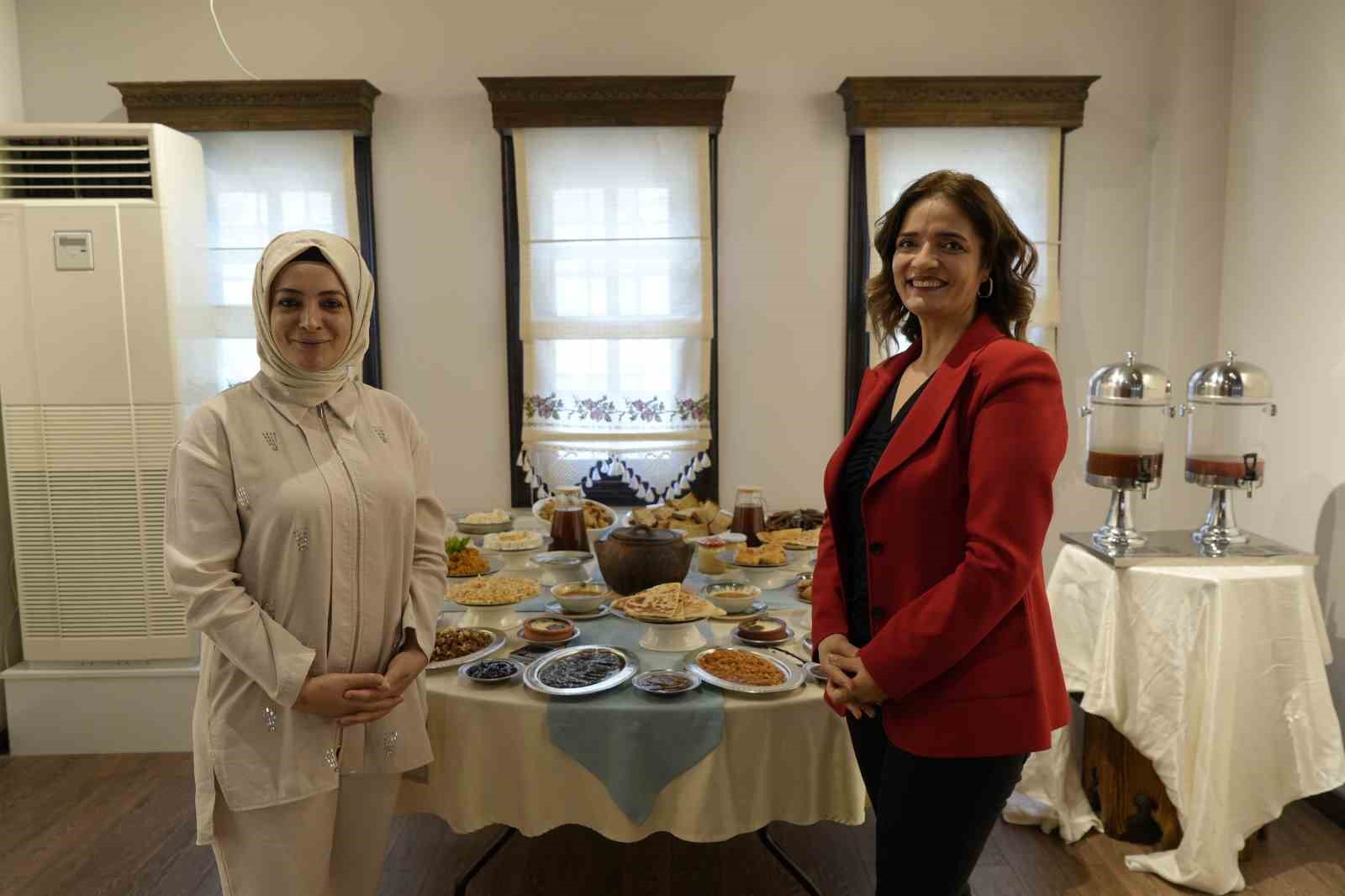 Tarihi Süleymaniye Mahallesi Gümüşhane’nin gastronomi zenginliğine ev sahipliği yapıyor
