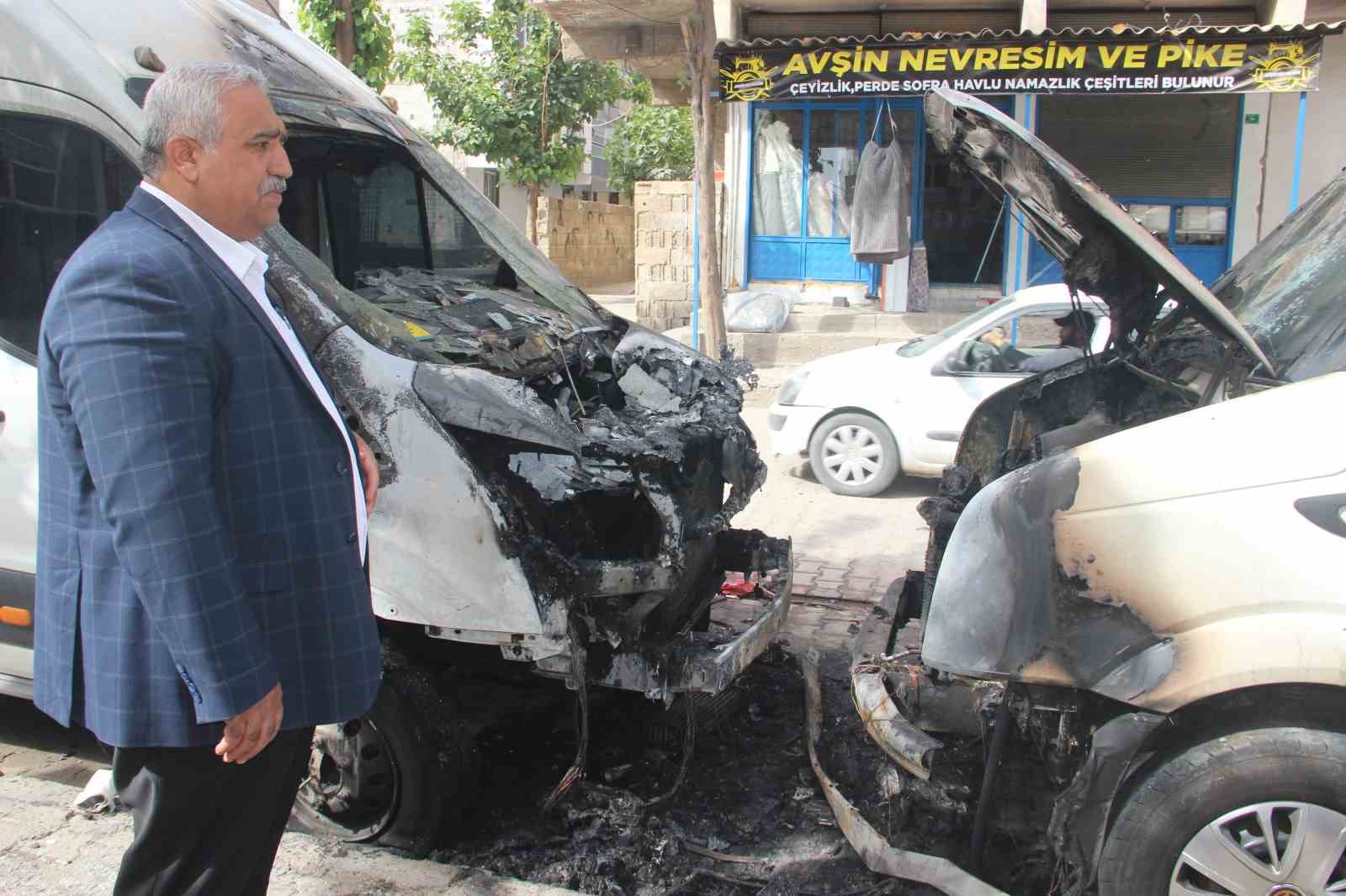 Şanlıurfa’da aynı mahallede 9 araç kundaklandı