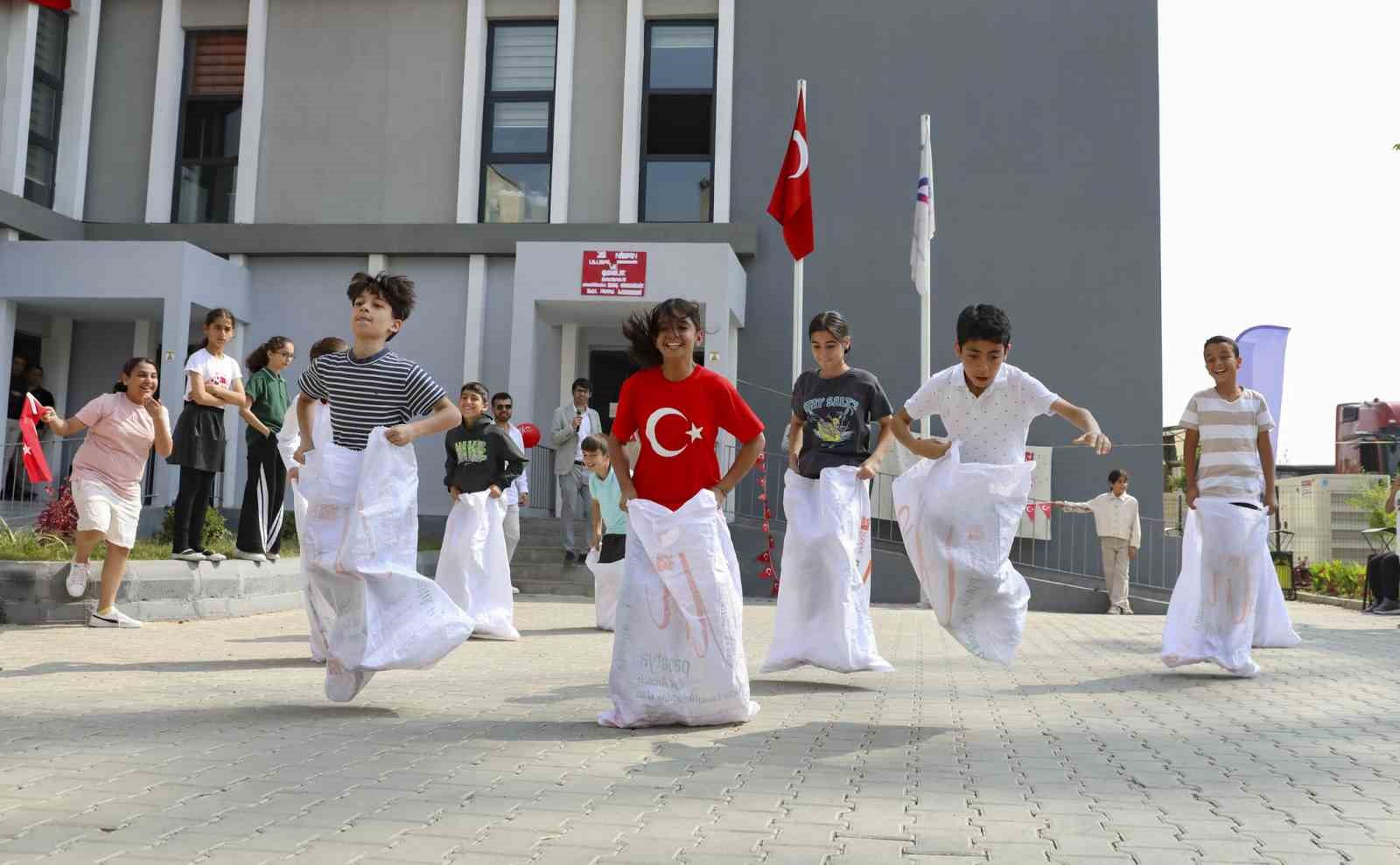 Mersin’de özel bireyler etkinlikte buluştu