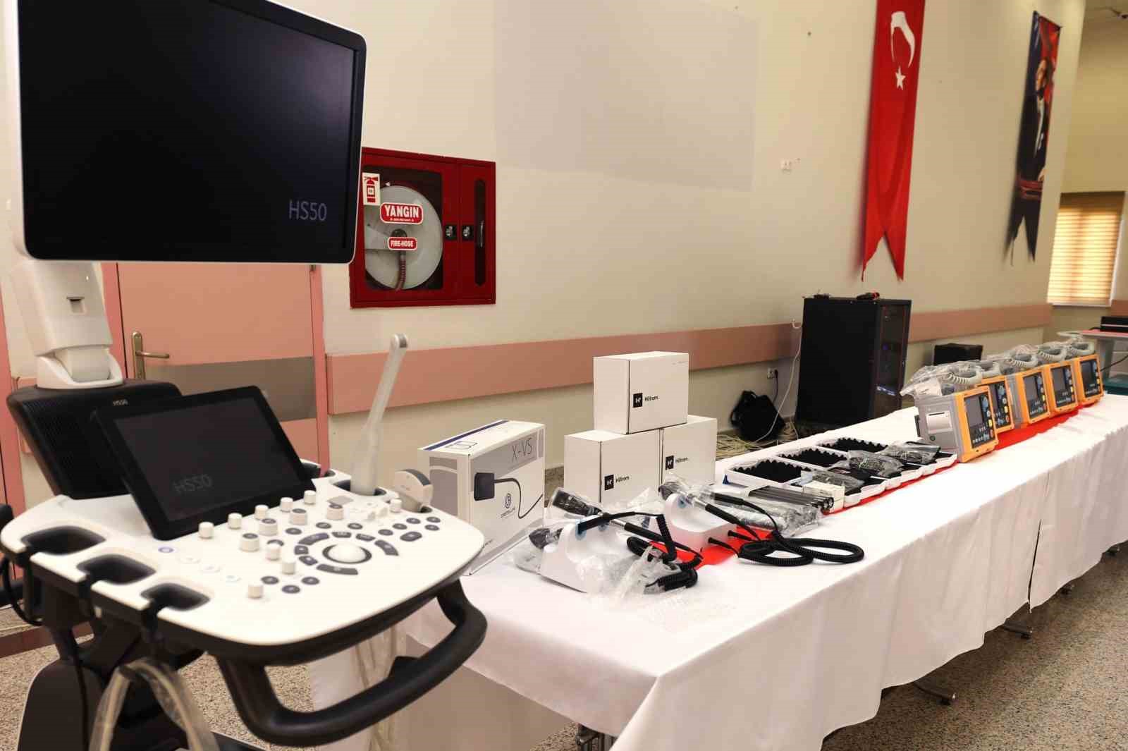 Afyonkarahisar Devlet Hastanesi’ne 15 Milyon TL’lik tıbbi cihaz desteği