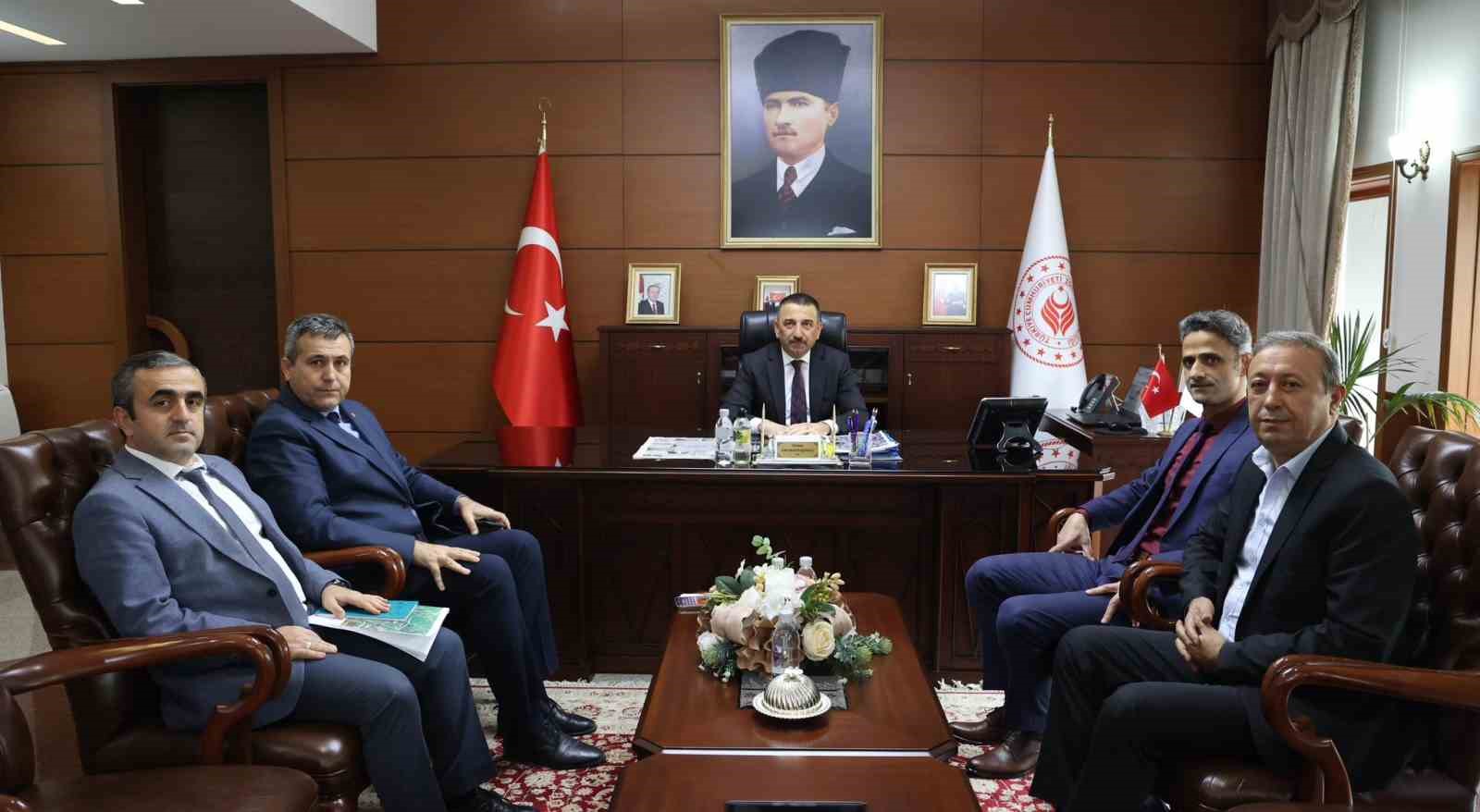 Zonguldak Valiliği’nde Çaycuma Havalimanı toplantısı