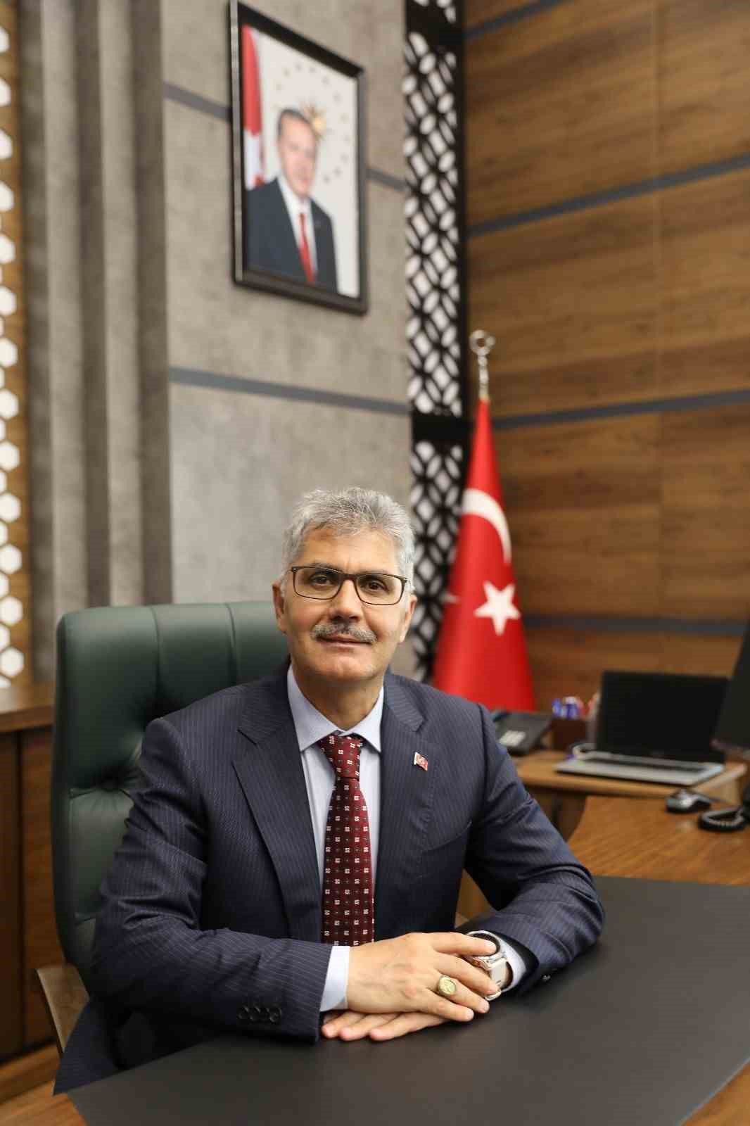 Vali Çelik: "Bu anlamlı günün çocuklara armağan edilmesinin, geleceğe duyulan güvenin en güçlü göstergesi"