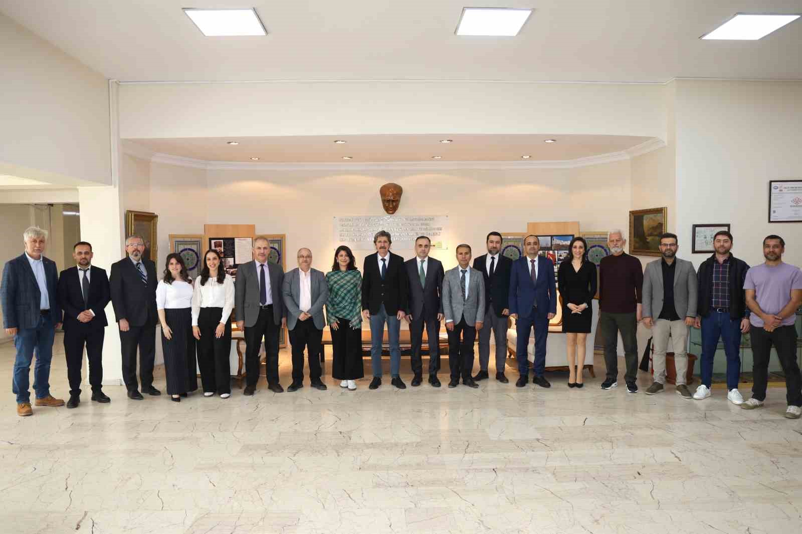 Kalifiye personel ihtiyacını hafifletecek protokol