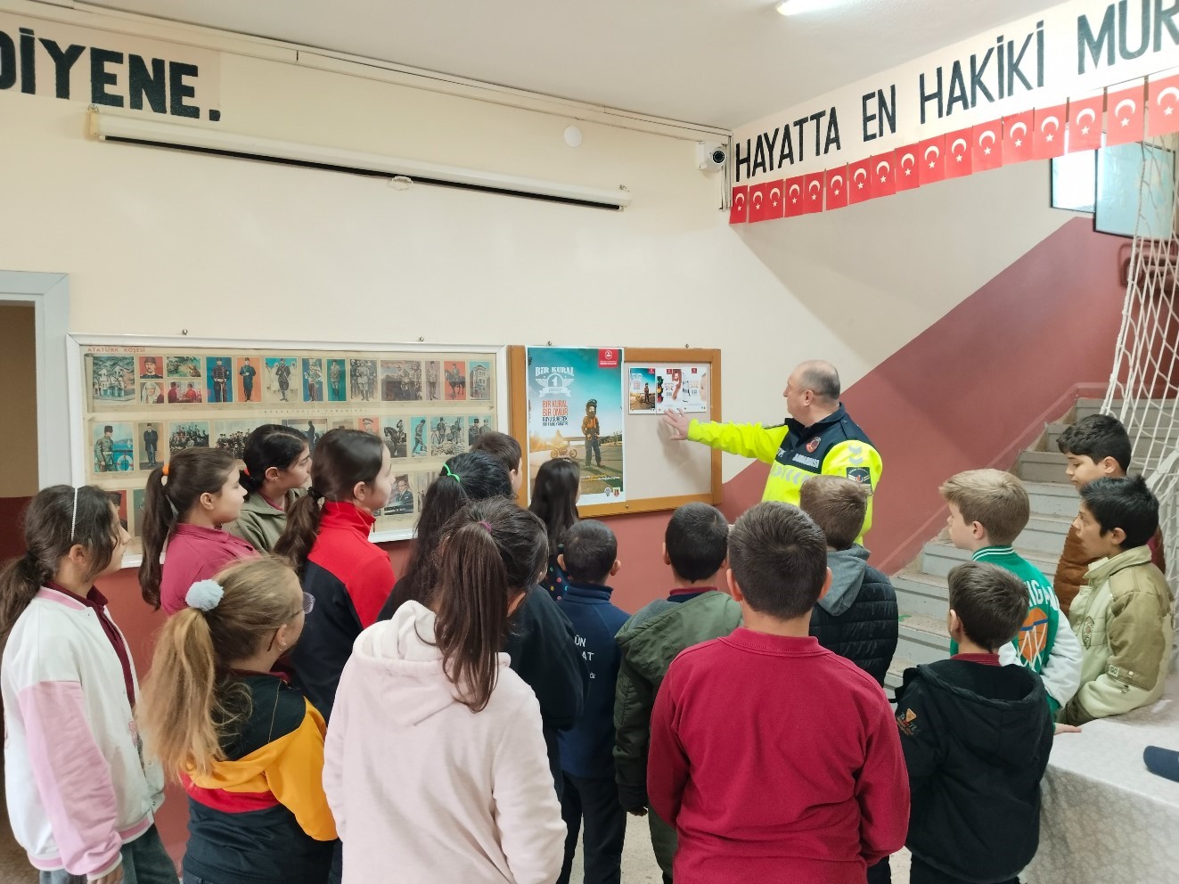 Kırklareli’nde öğrencilere trafik eğitimi