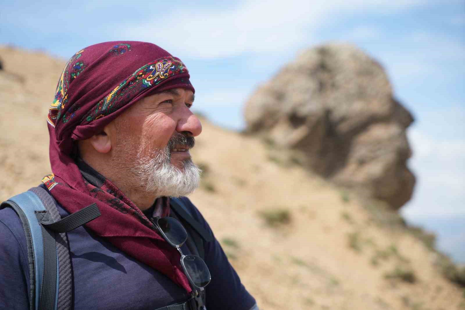 ’Ovaya bakan adam’ ziyaretçi akınına uğradı