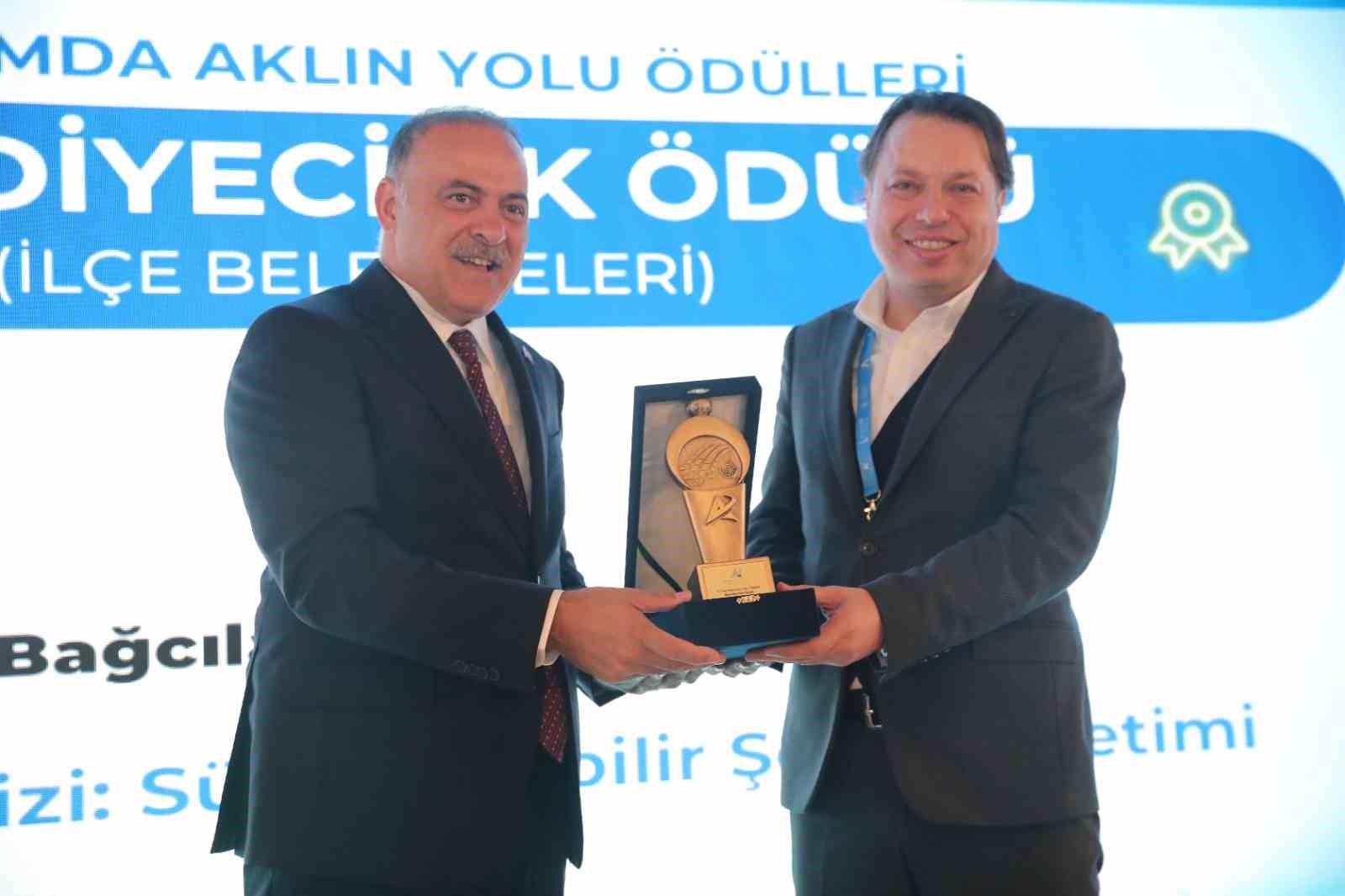 Bağcılar Belediyesi’ne "Ulaşımda Aklın Yolu" ödülü