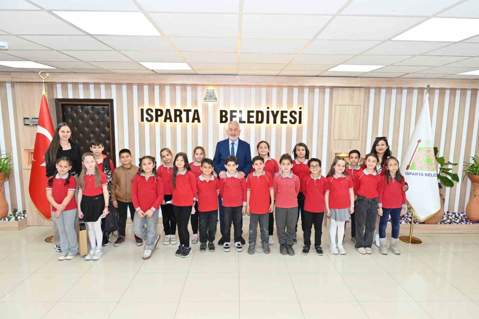 Başkan Başdeğirmen: "Sizler ülkemizin geleceğisiniz"