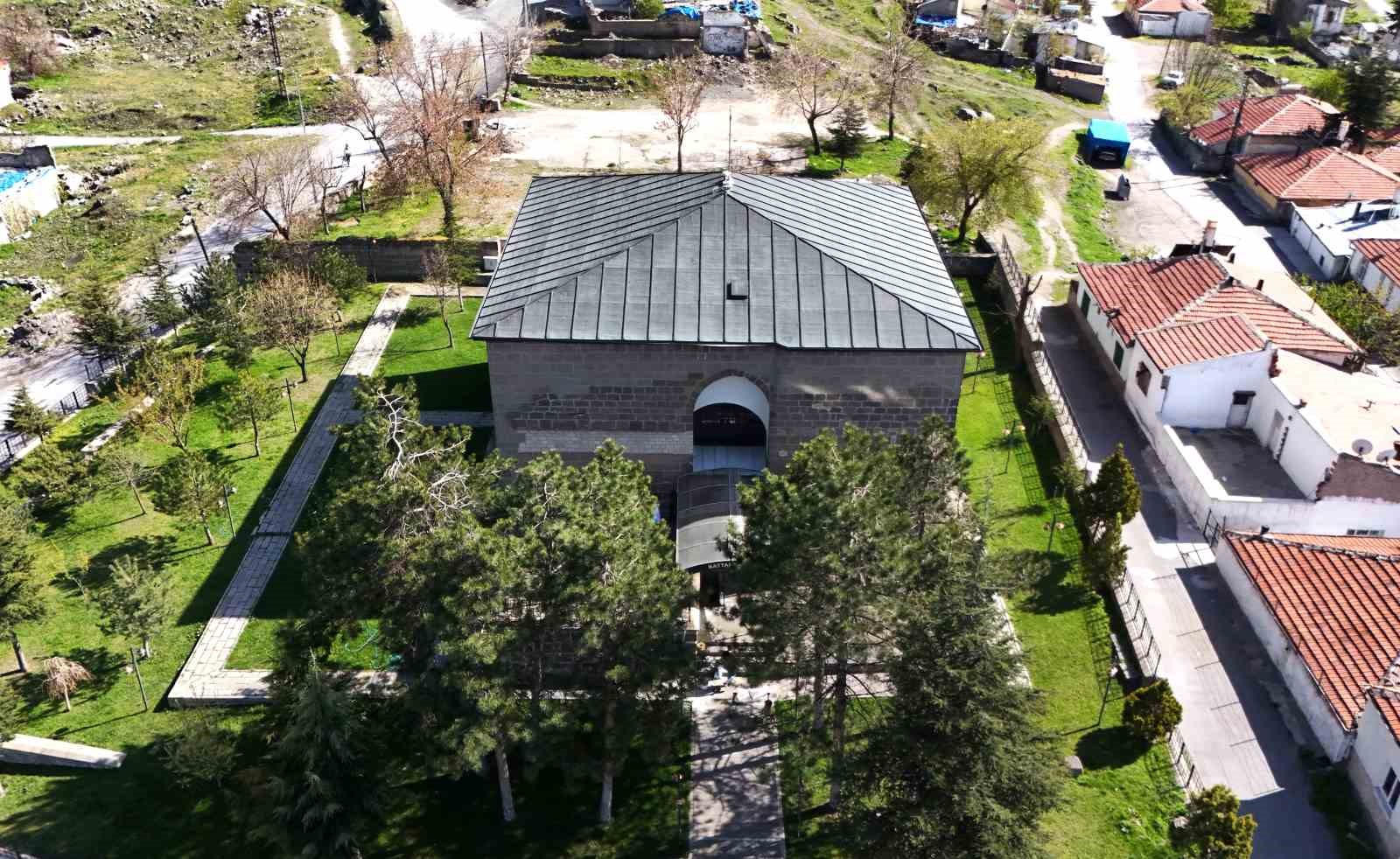 Kayseri’nin ilk camisi 8 asırdır ayakta