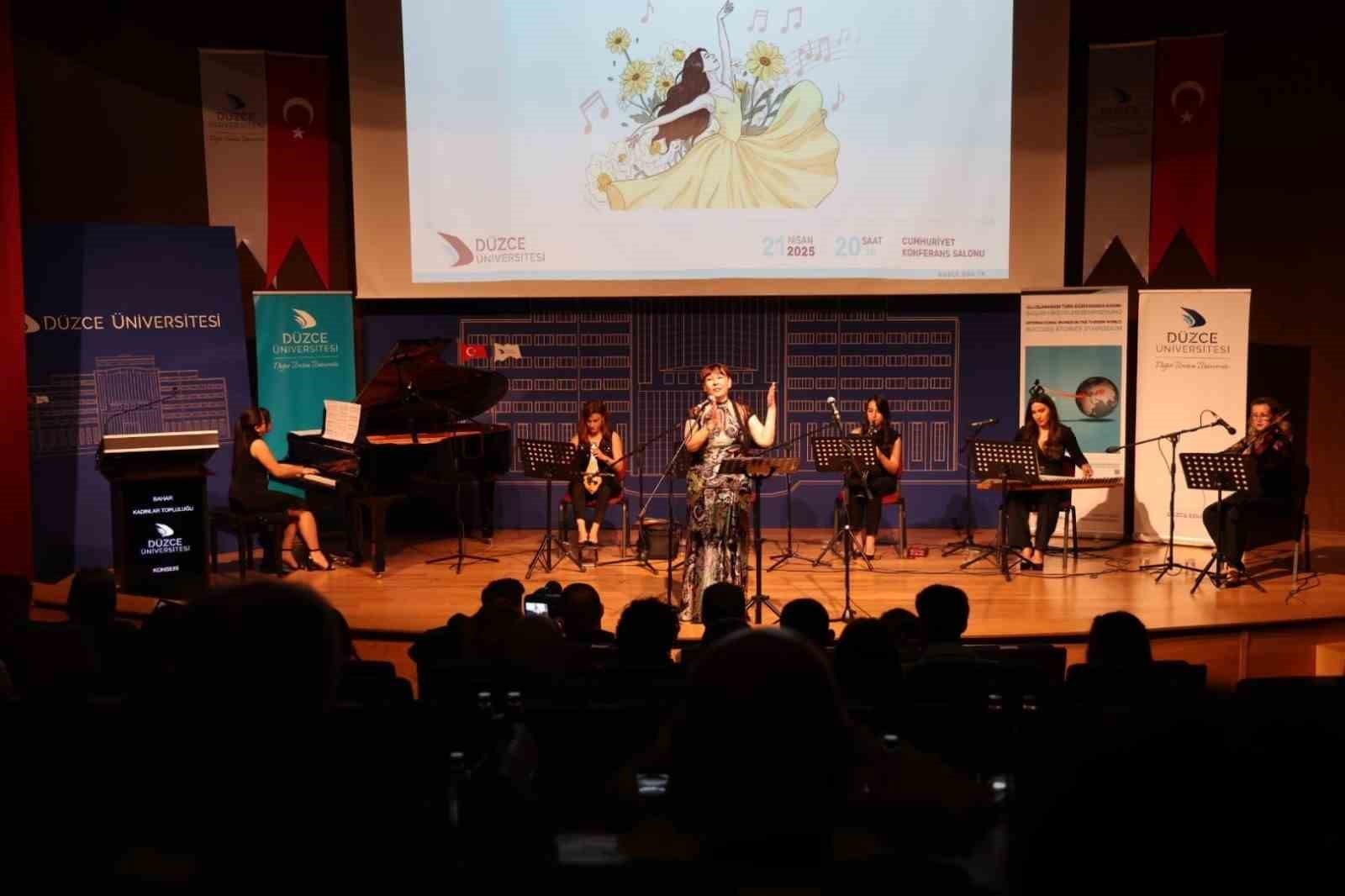 Bahar Kadınları Topluluğu’ndan unutulmaz müzikal yolculuk