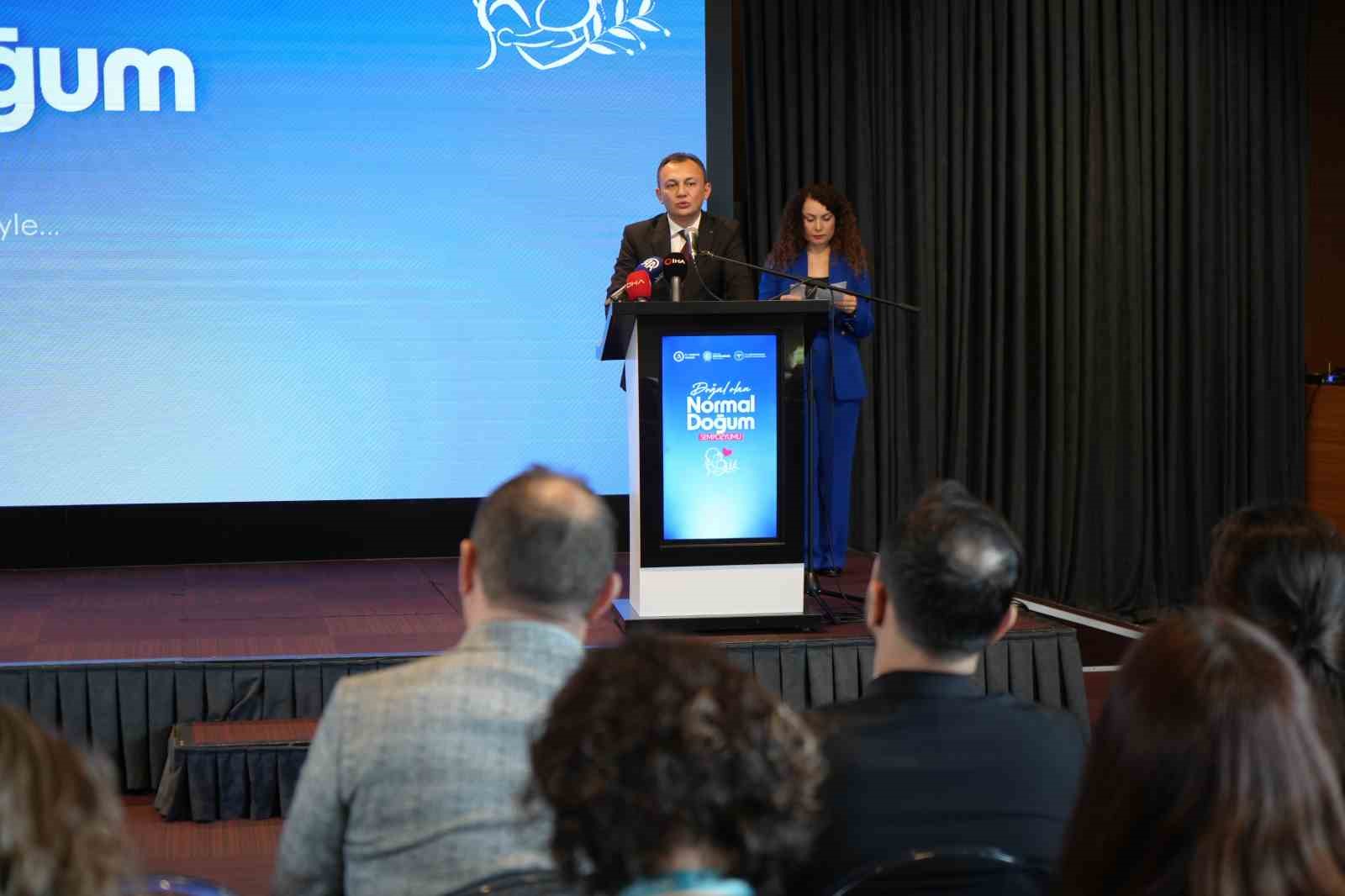 Uzm. Dr. Uras: "Sezaryen doğum tercihi değil, bir ameliyattır"