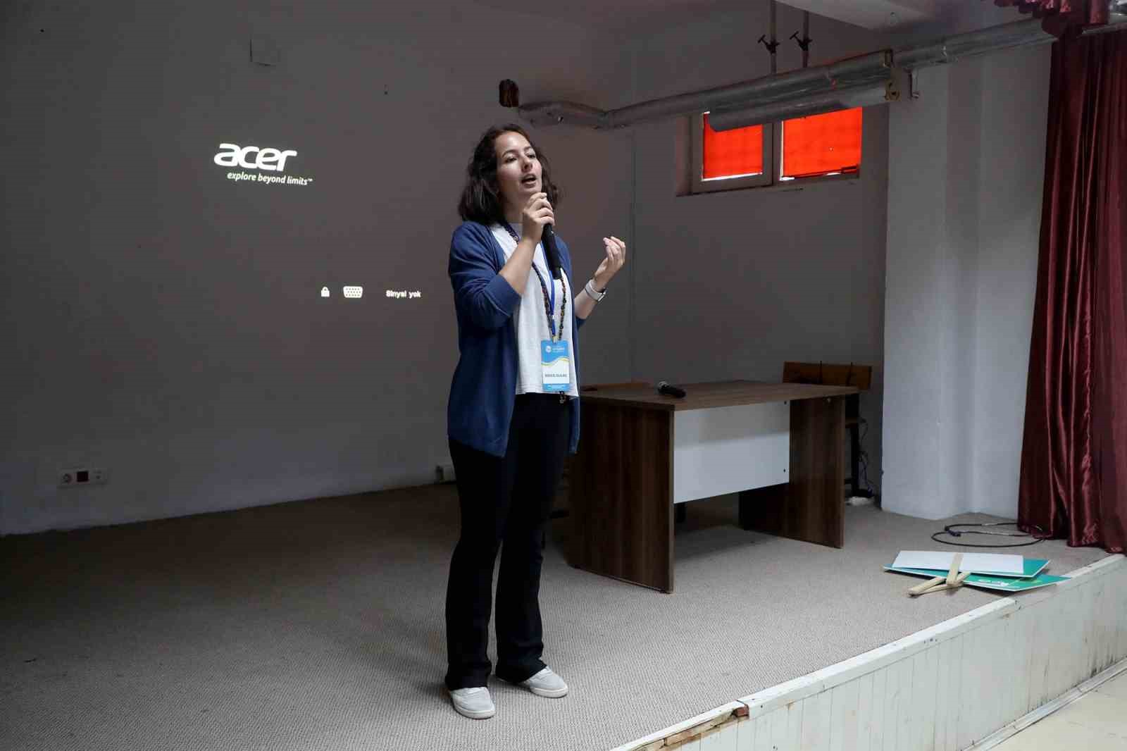 &Ccedil;ocukları teknoloji bağımlılığından kurtarmak i&ccedil;in &ouml;nemli adım
