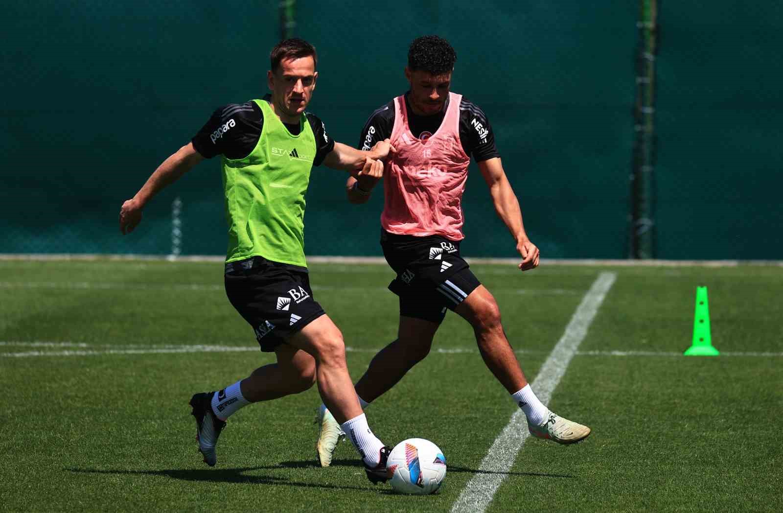 Beşiktaş, Atakaş Hatayspor maçı hazırlıklarını sürdürdü