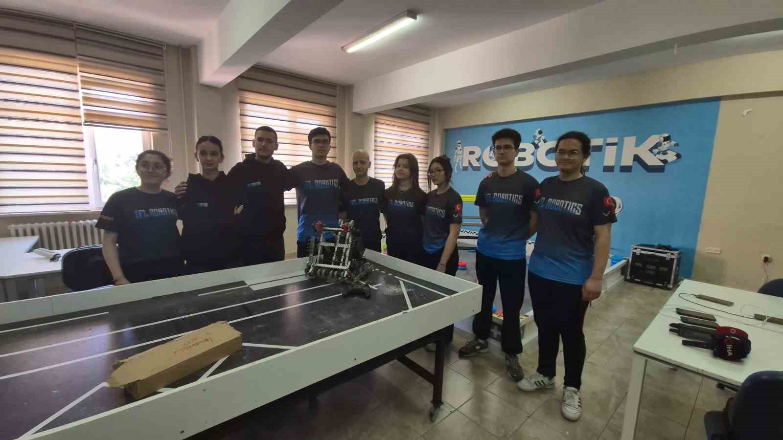 Tekirdağlı robot ABD’de dünya robotlarına meydan okuyacak