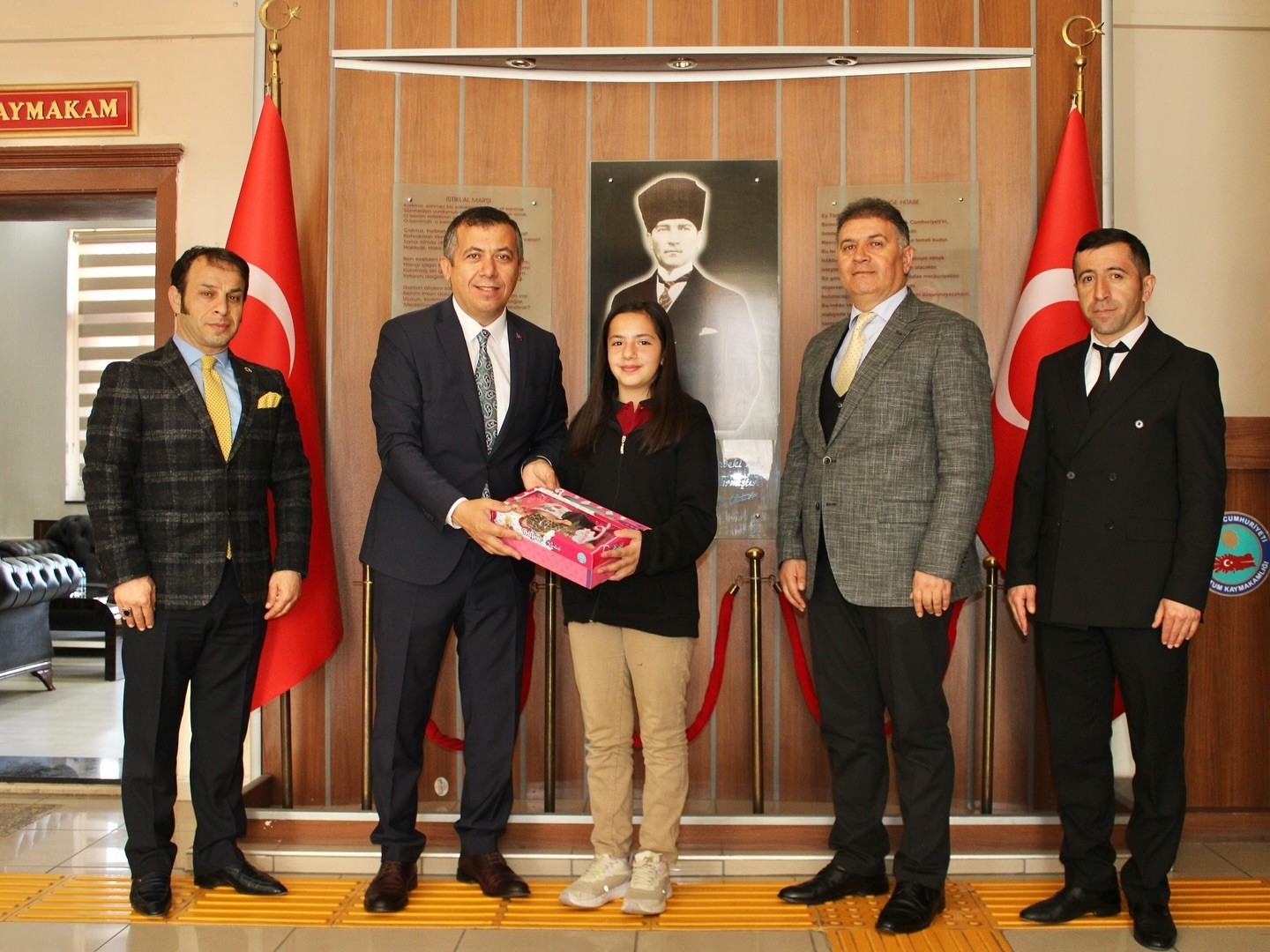 K&uuml;&ccedil;&uuml;k Kaymakam&rsquo;dan spor kursu talimatı
