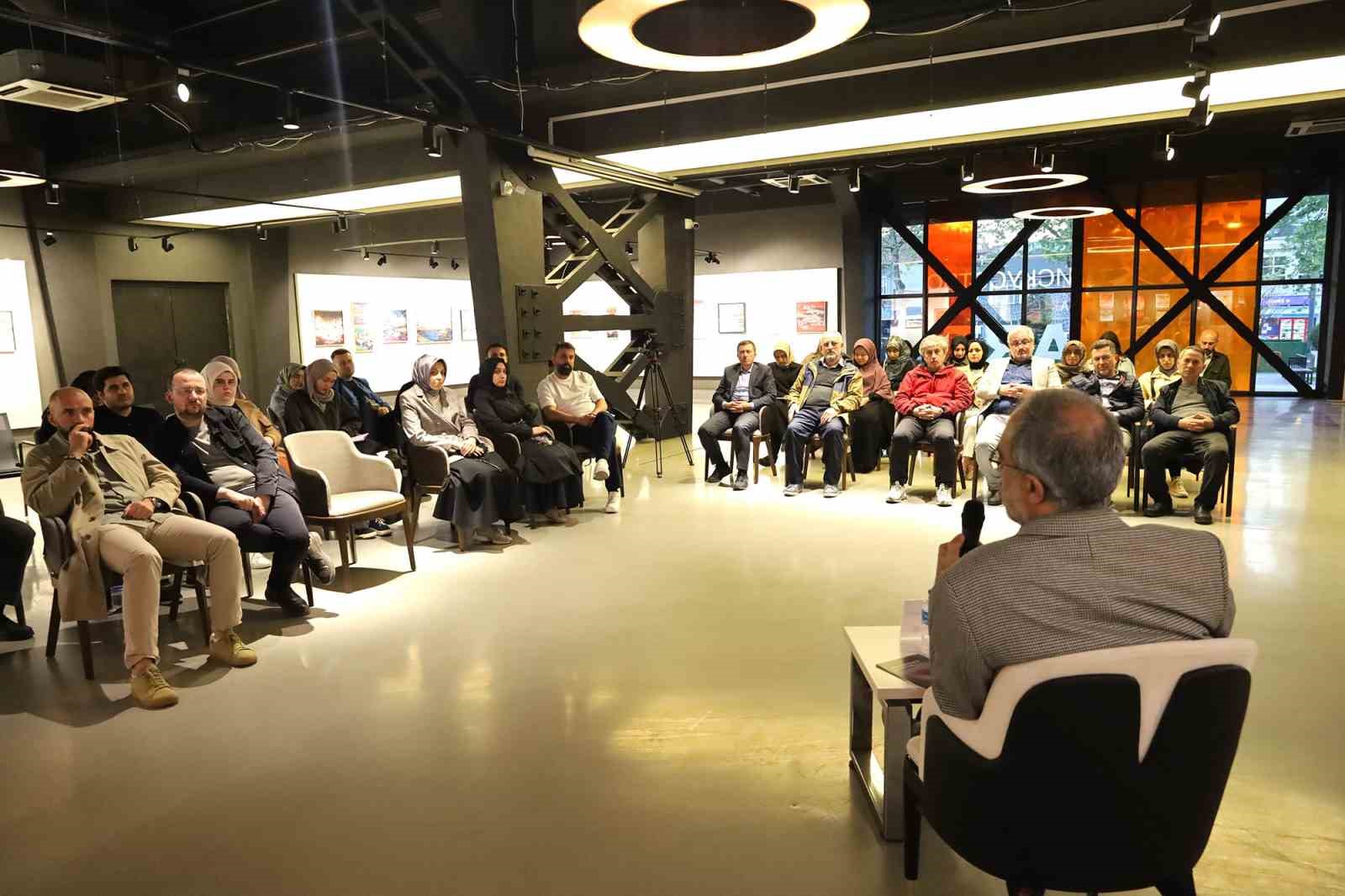 OSM’de ‘İslam Mezhepleri’ konuşuldu