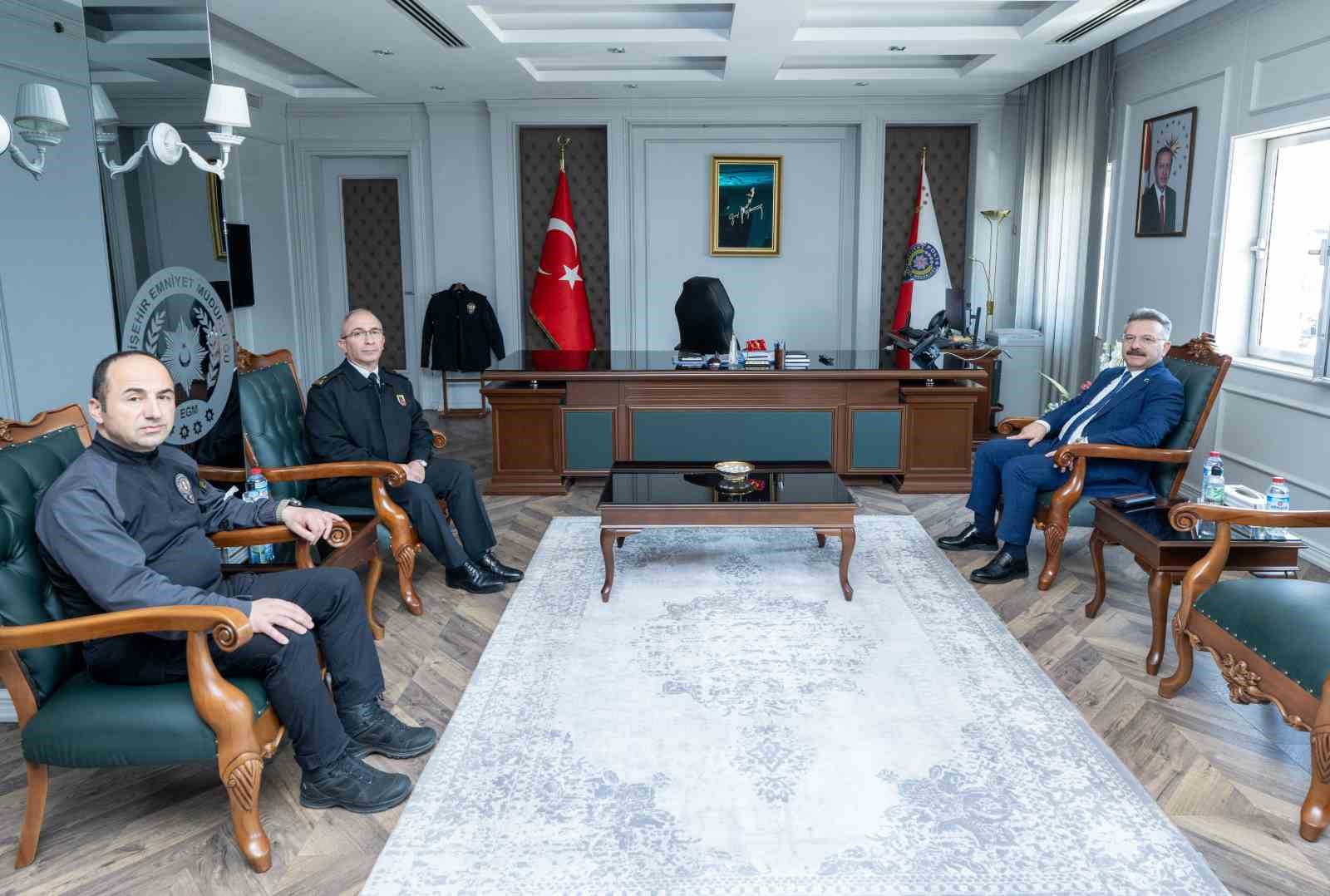 Babası vefat eden İl Emniyet Müdürü Yılmaz’a taziye ziyareti