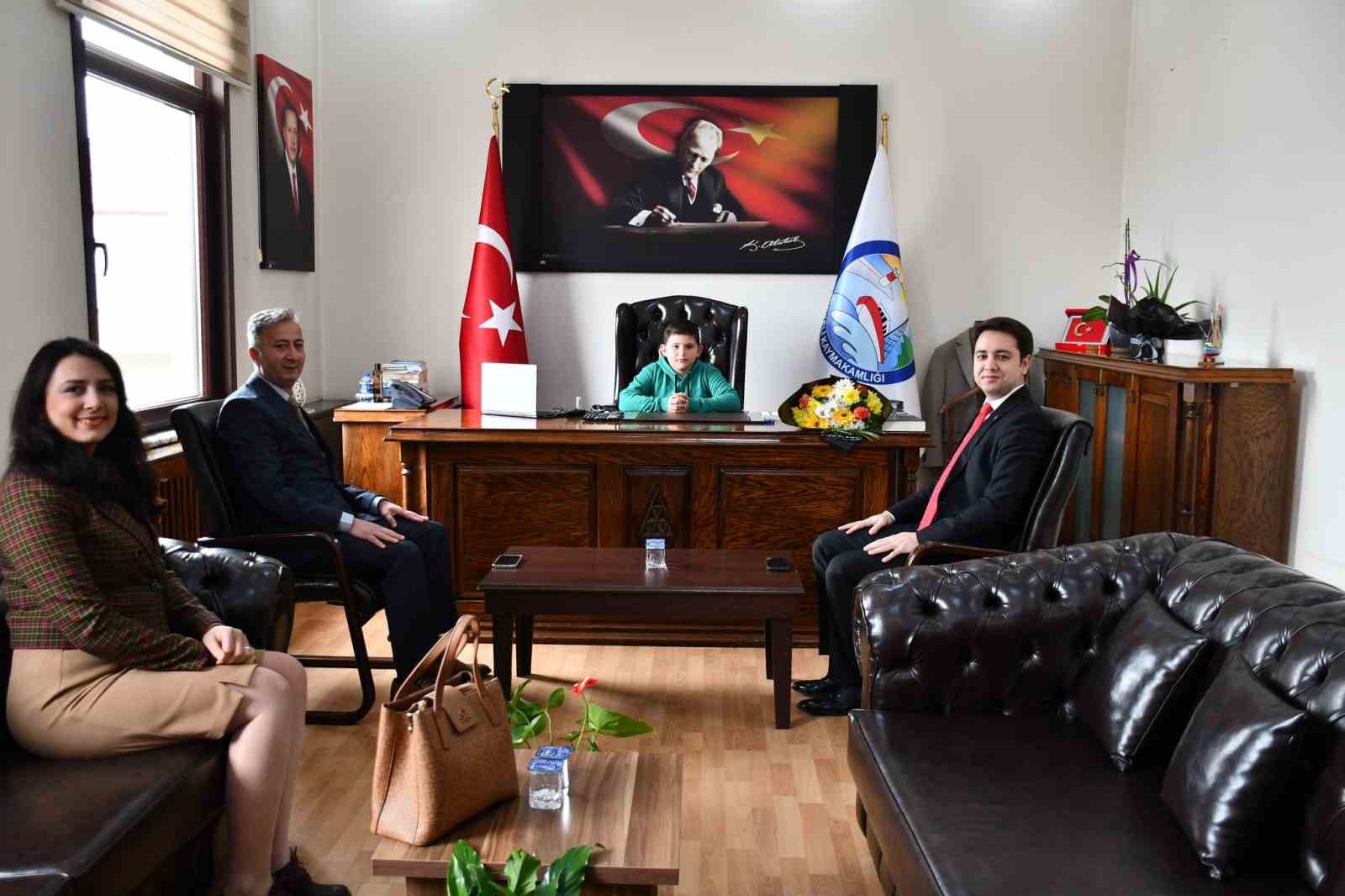 Türkeli’de geleceğin yöneticileri 23 Nisan’da görev başında