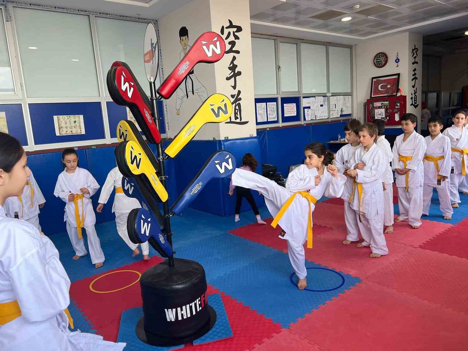 Muş’ta karate kursuna yoğun ilgi