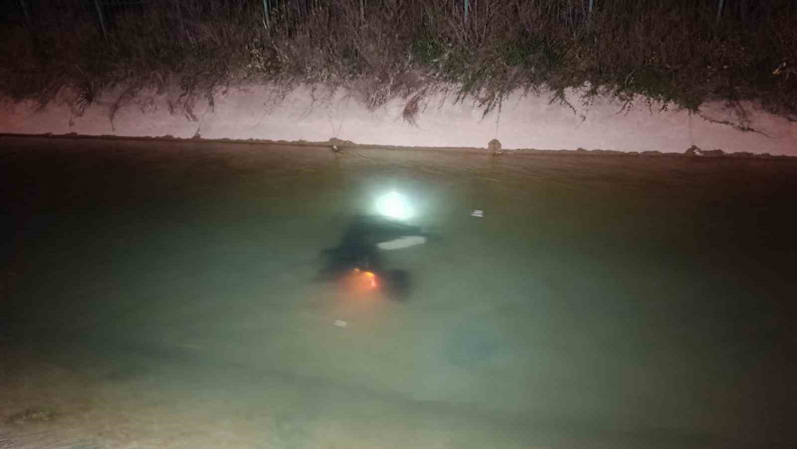 Adana’da feci kaza: Genç baba öldü, eşi ve oğlu yaralandı