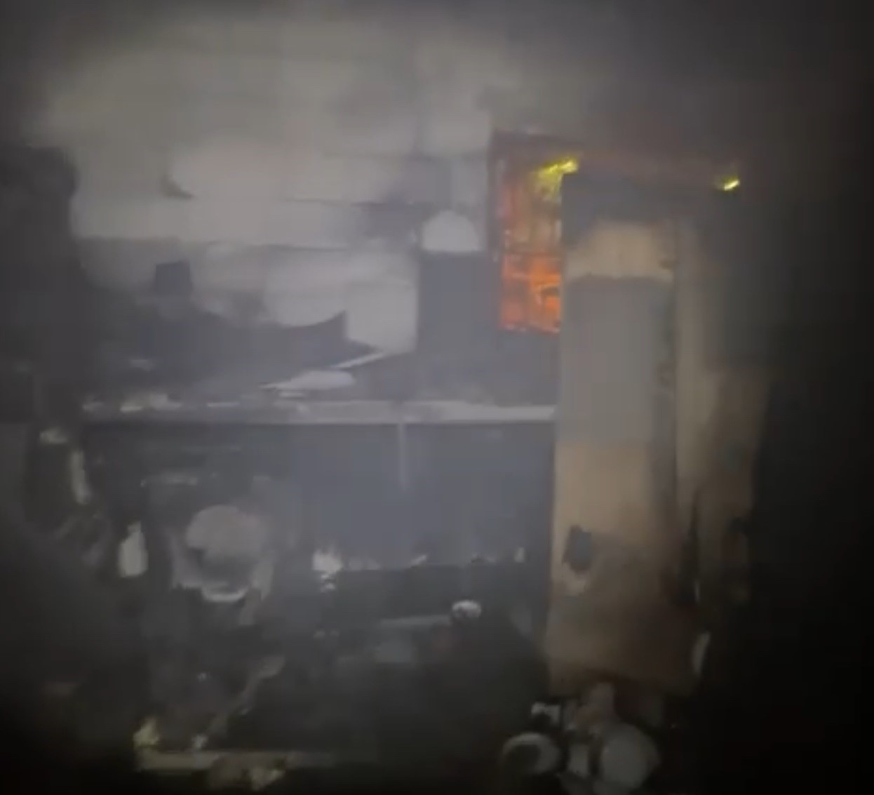 3 çocuklu annenin yaşadığı ev yandı