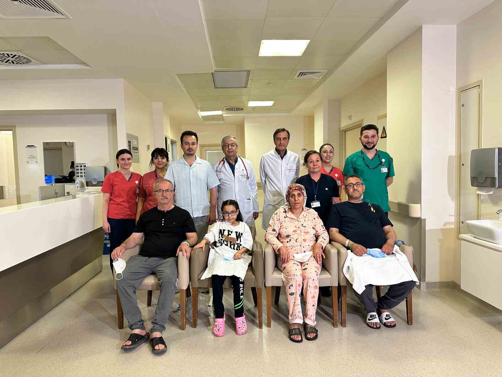 Ayşe’nin çifte bayramı