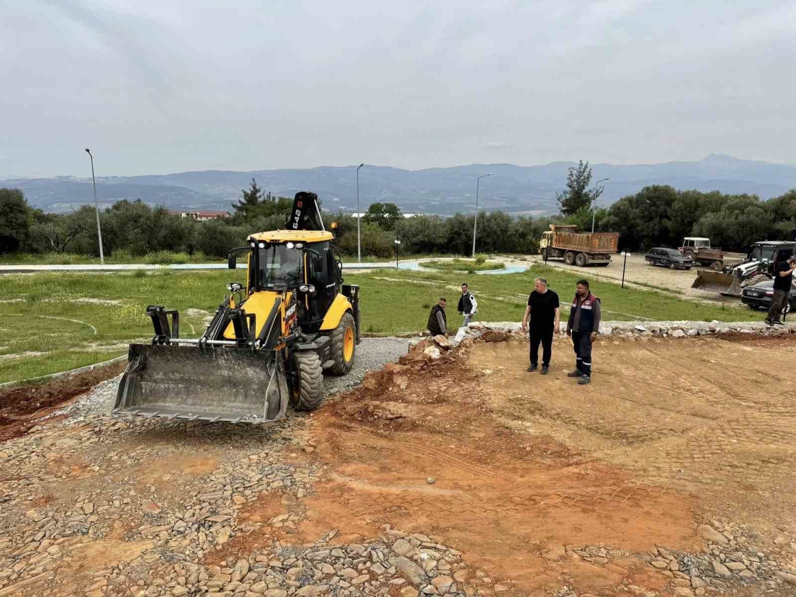 Karacasu&rsquo;ya kır d&uuml;ğ&uuml;n salonu
