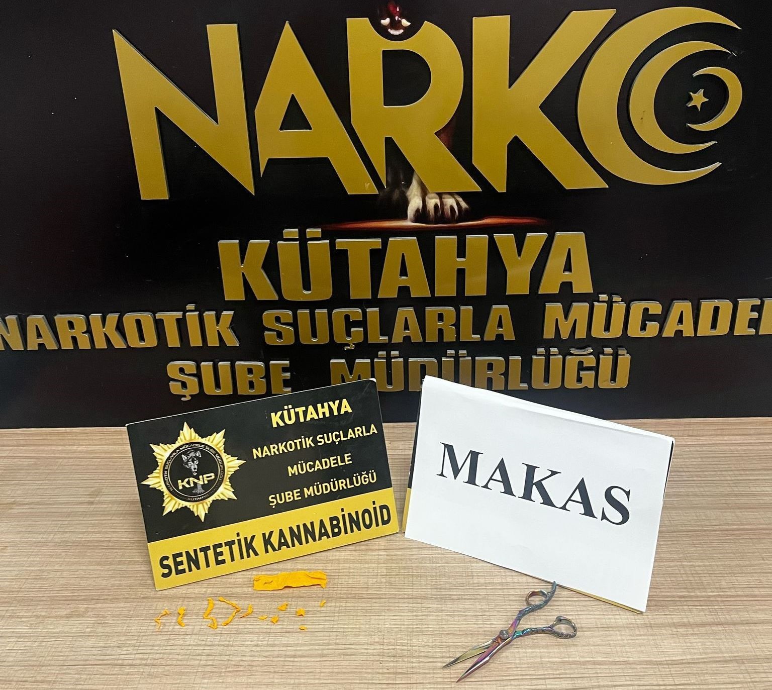 Kütahya’da uyuşturucu taciri 1 şüpheli tutuklandı