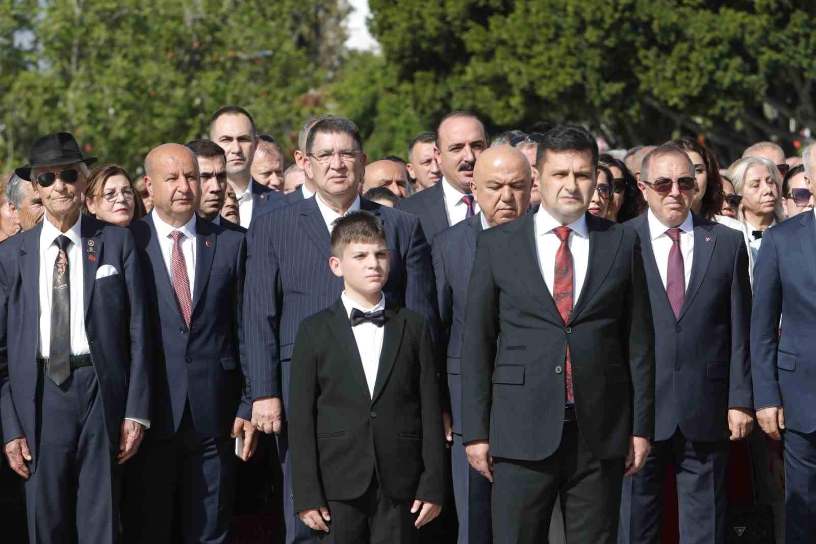 Antalya’da 23 Nisan Ulusal Egemenlik ve Çocuk Bayramı kutlamaları