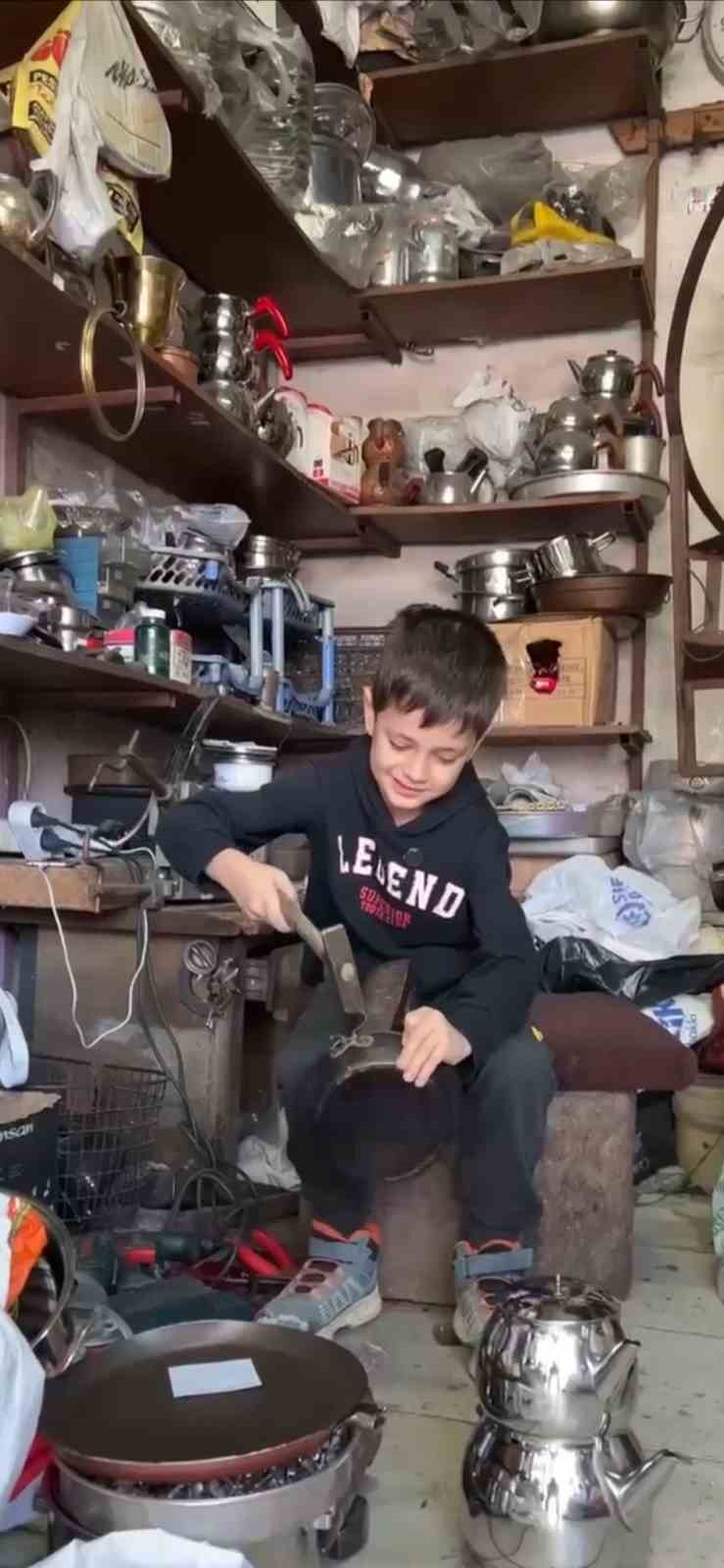 İnegöl’ün minik kahramanları bir günlüğüne mesaiye çıktı