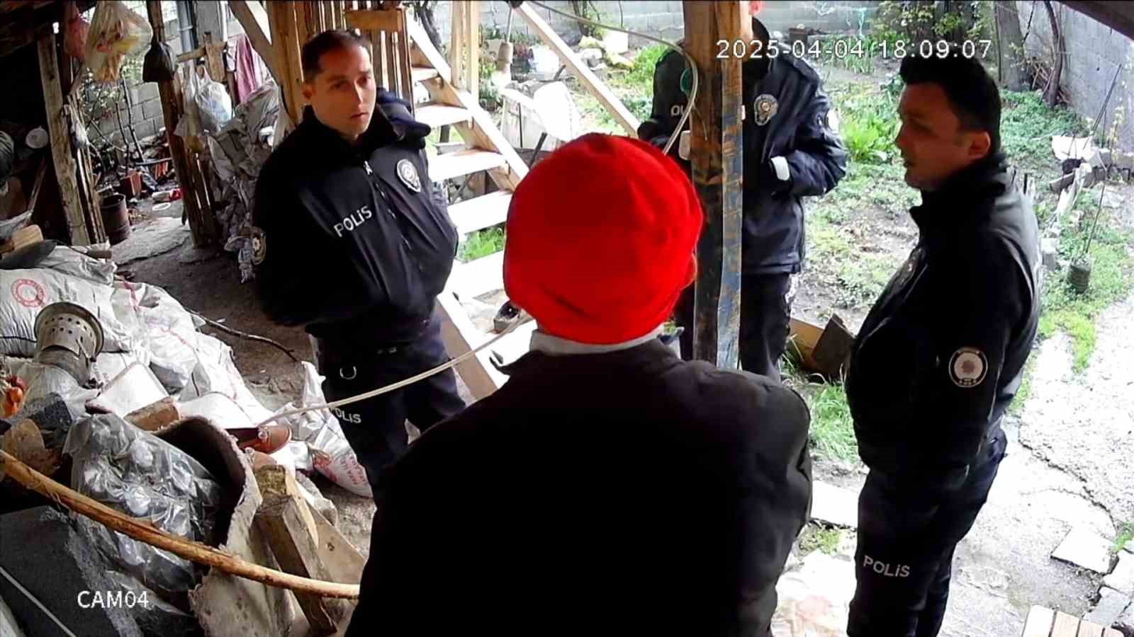 Zorla girdiği evde "Karımı boşayıp seni alacağım" diyen alkollü şahıs kabus dolu anlar yaşattı