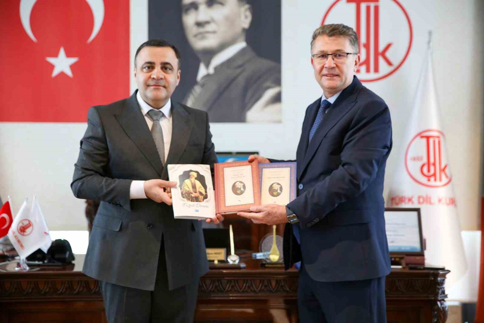 Nizami Gencevi’nin ünlü "Hamse"sinin çevirileri Erzurum’dan