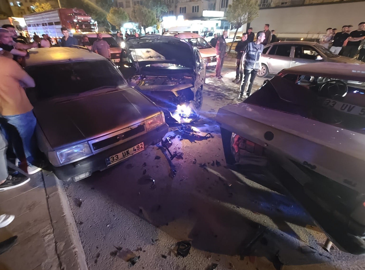 Mersin Mut’ta trafik kazaları: 6 yaralı