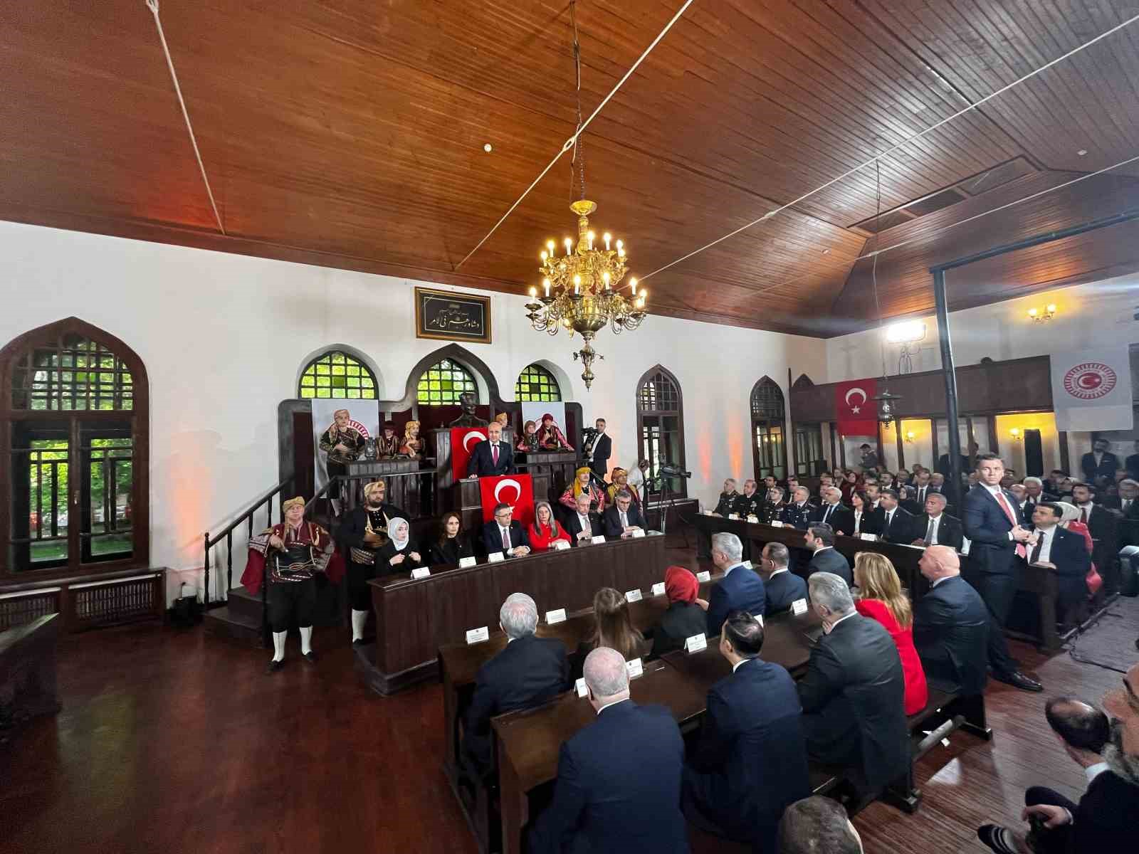 Numan Kurtulmuş: "Cumhuriyetteki hedefimiz yenilenmeli, güncellenmeli, daha ileriye taşınmalıdır"