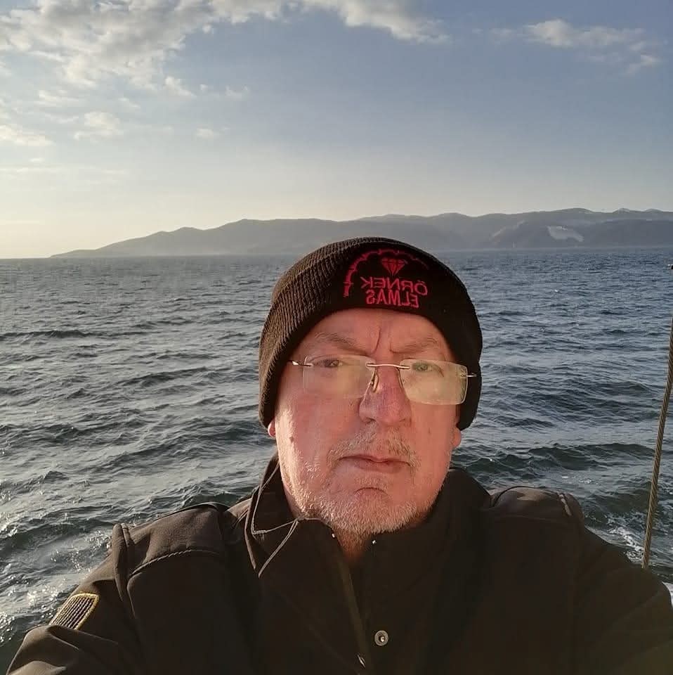 Tokat’ta kavşakta bekleyip yola çıkan sürücüye otomobil çarptı
