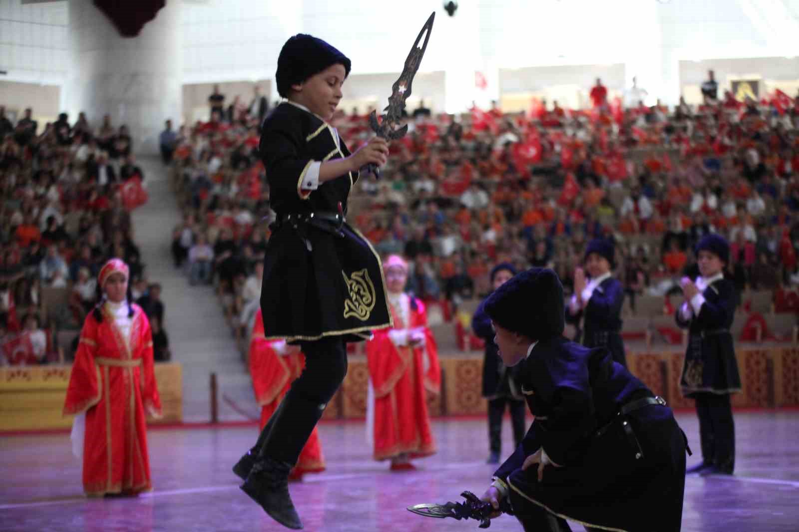 Konya&rsquo;da 23 Nisan Ulusal Egemenlik ve &Ccedil;ocuk Bayramı coşkusu
