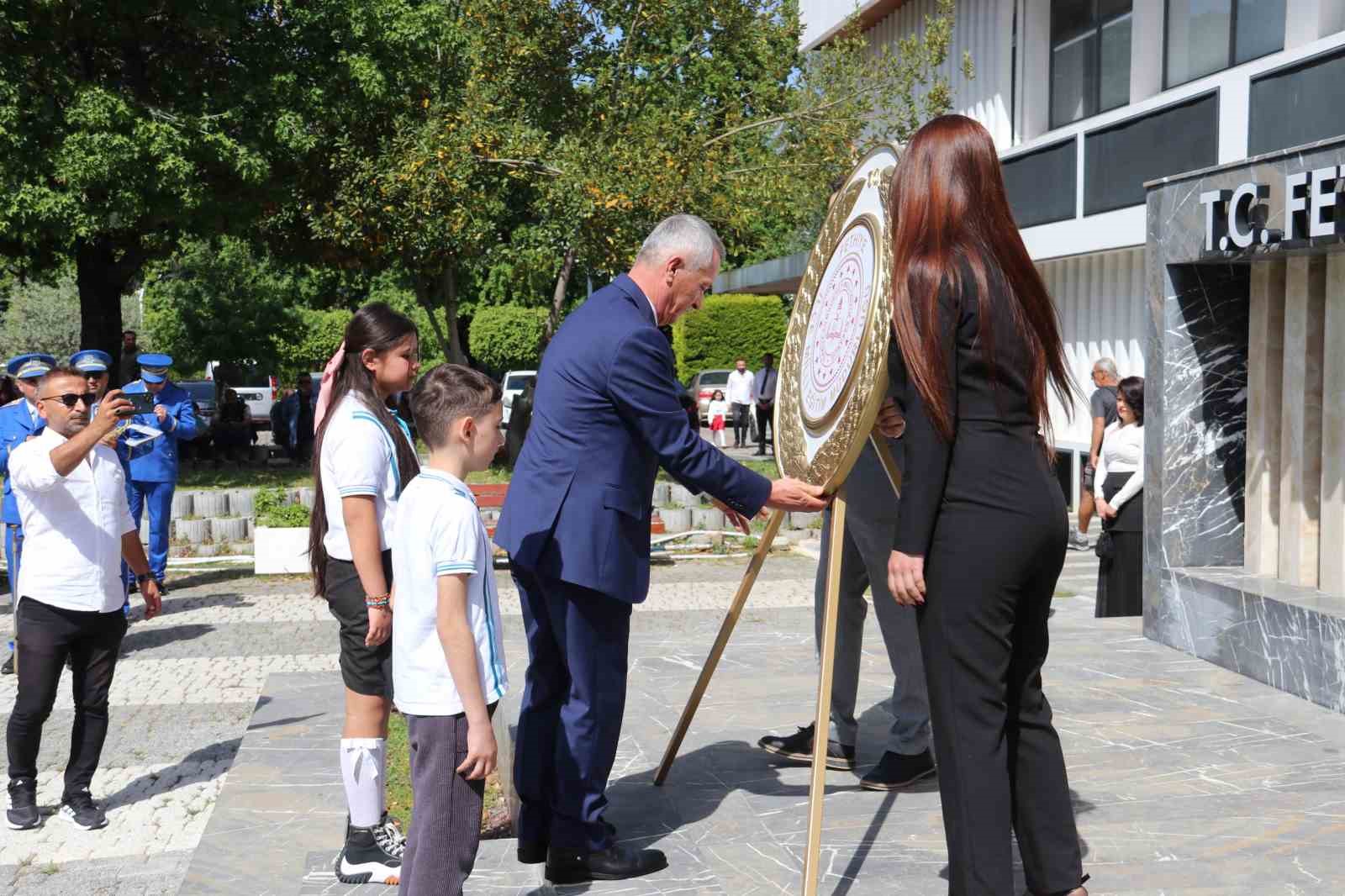 Fethiye’de 23 Nisan kutlamaları törenle başladı