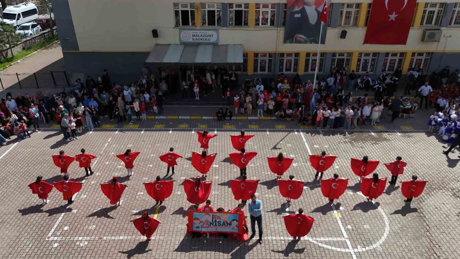 Kayseri’de 23 Nisan coşkusu