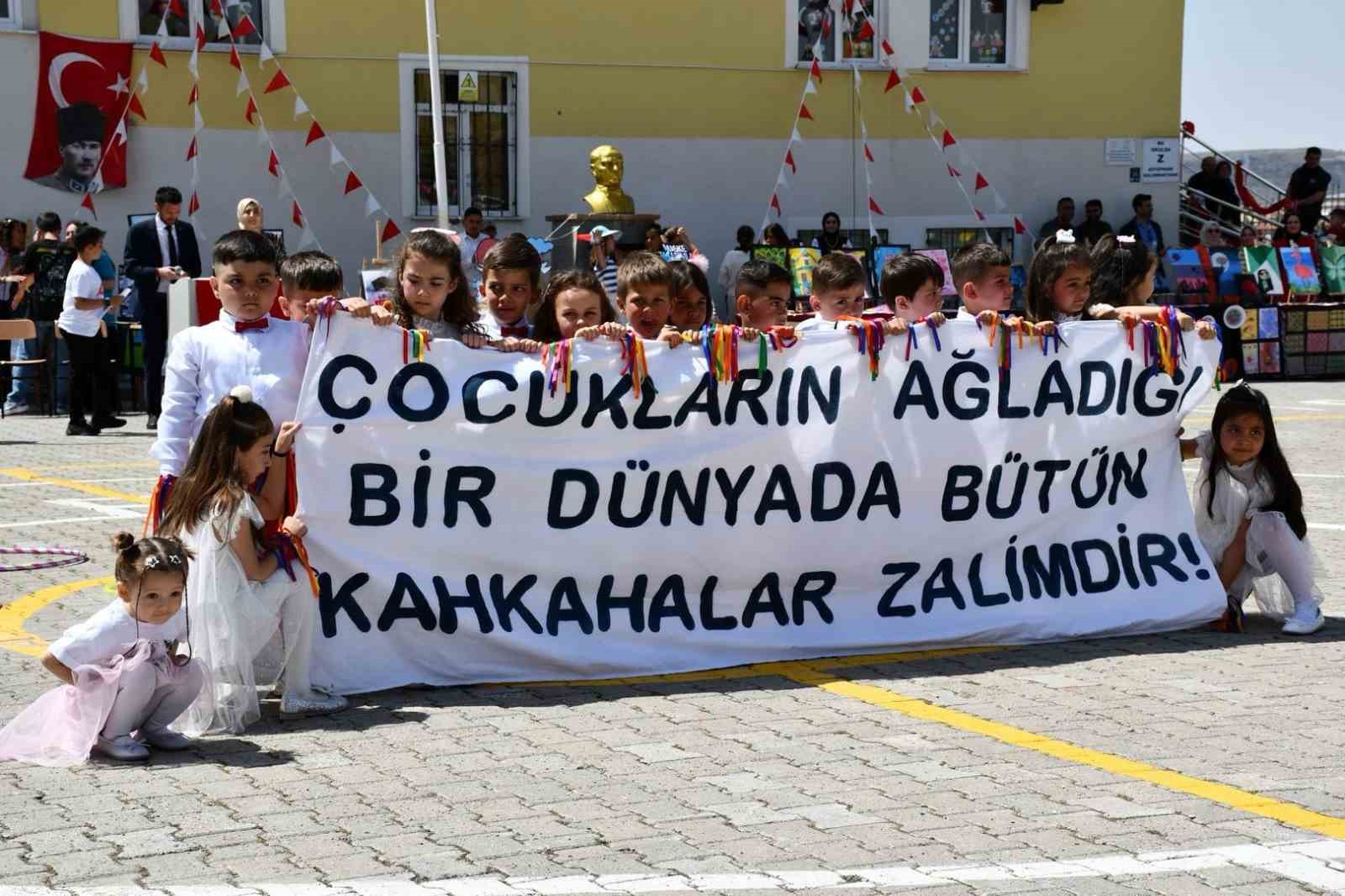 Bünyan ve Tomarza’da 23 Nisan coşkusu