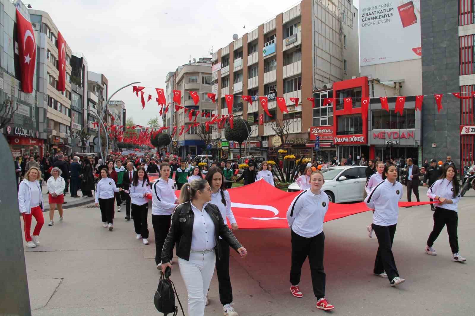 Yalova’da 23 Nisan coşkusu
